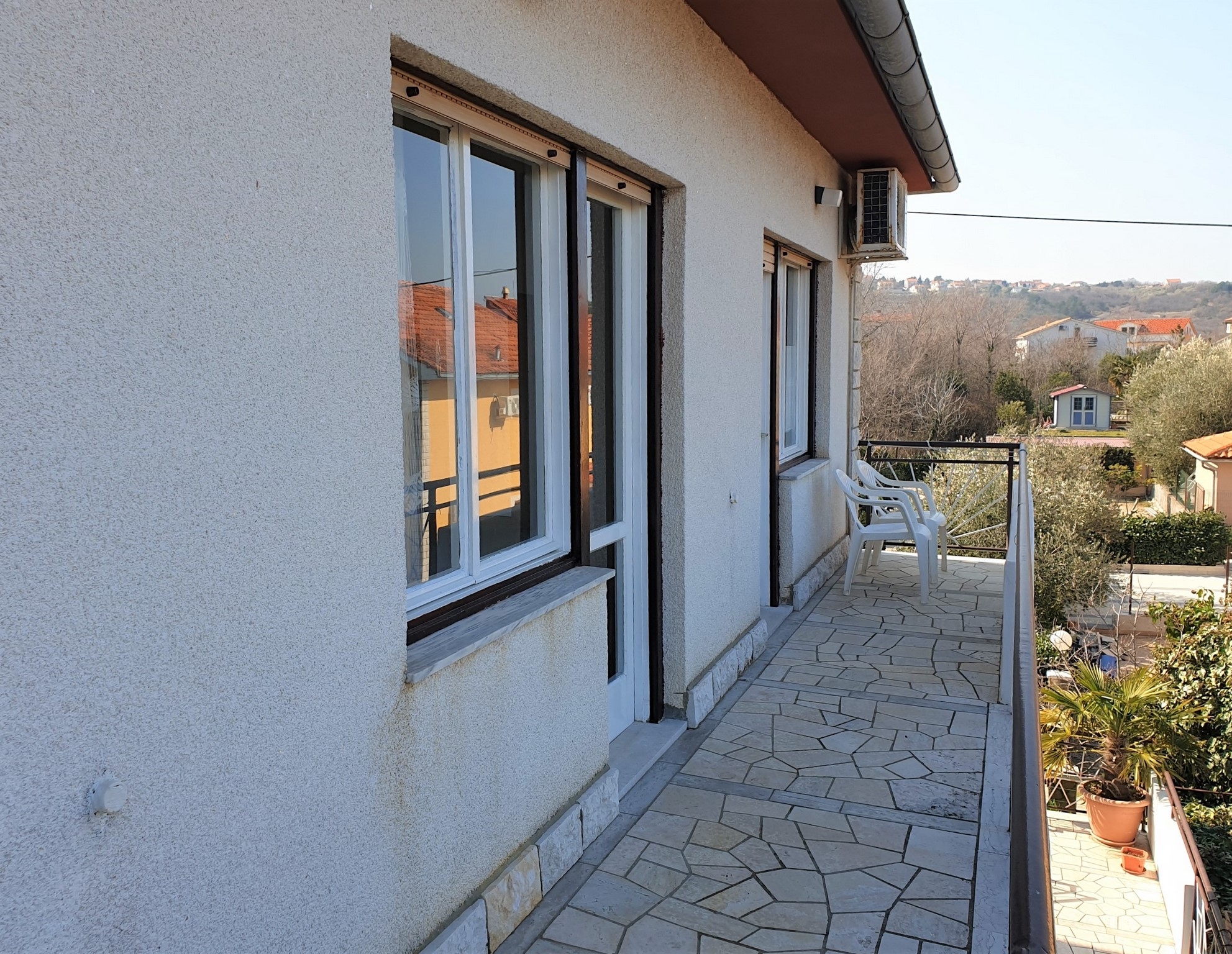 Three bedroom apartment with terrace and sea view Šilo, Krk  A-a