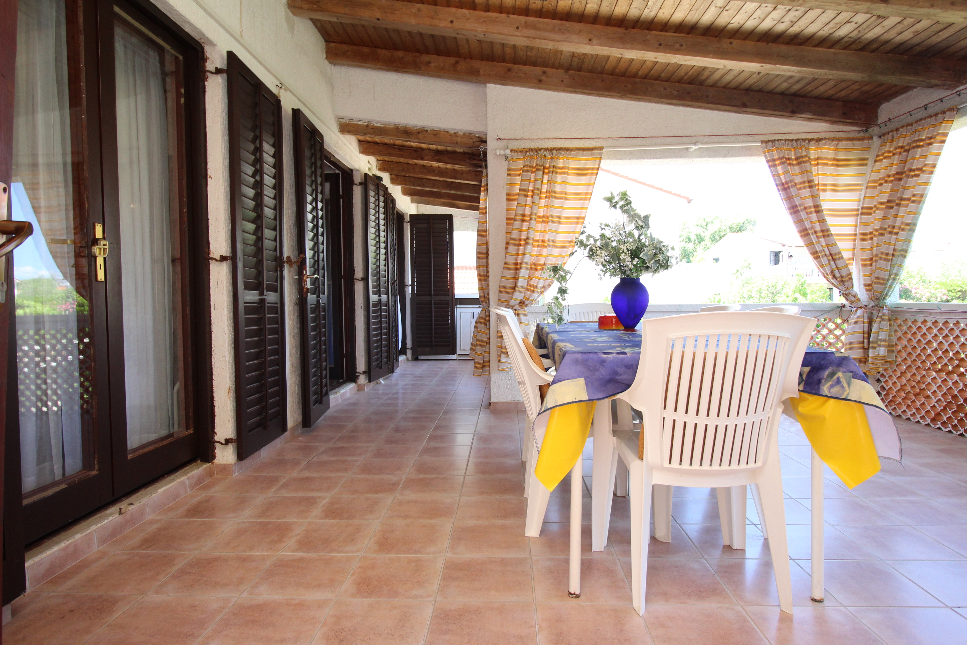 Two bedroom apartment with terrace Šilo, Krk  A-c