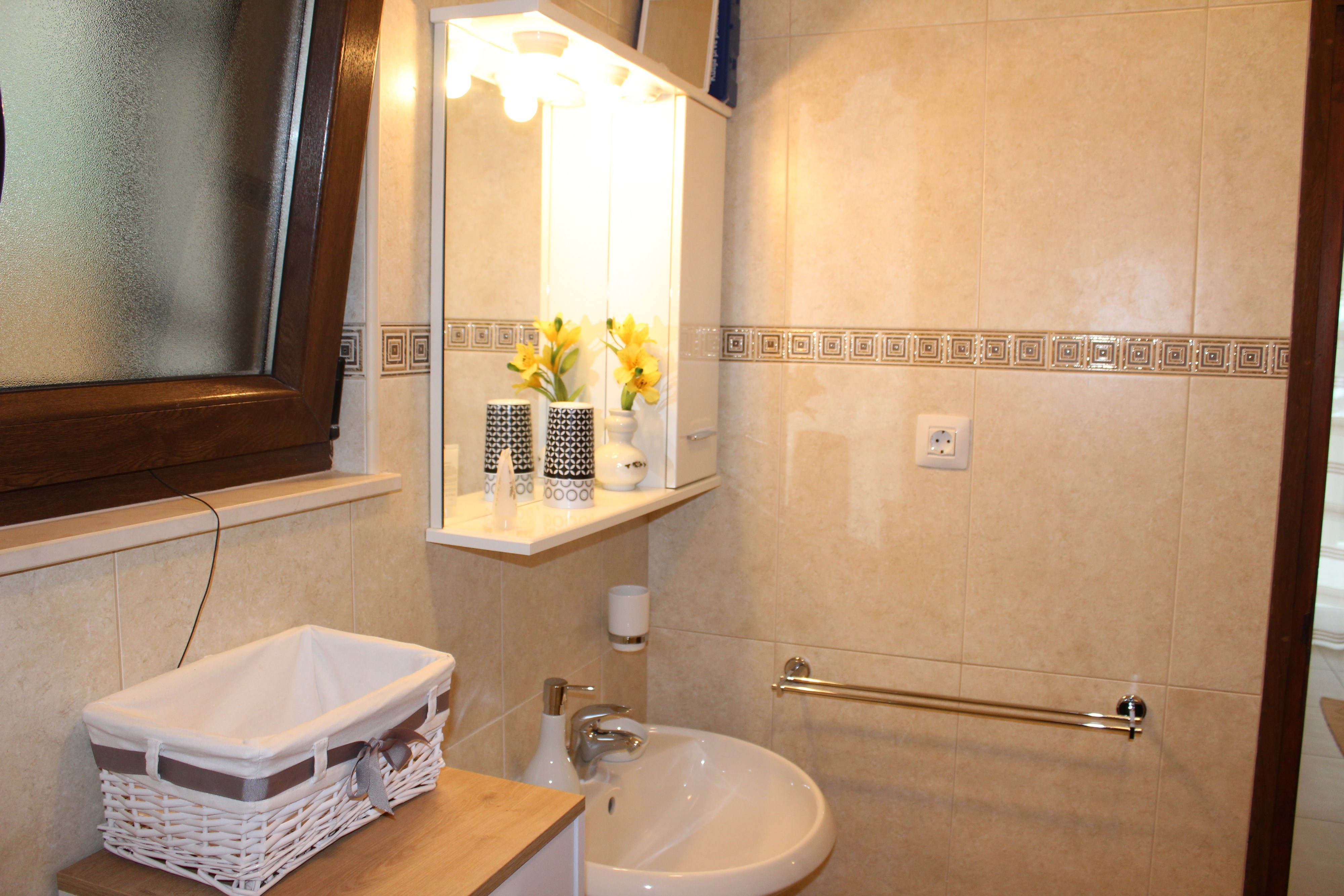 Two bedroom apartment near beach Šilo, Krk  A-a