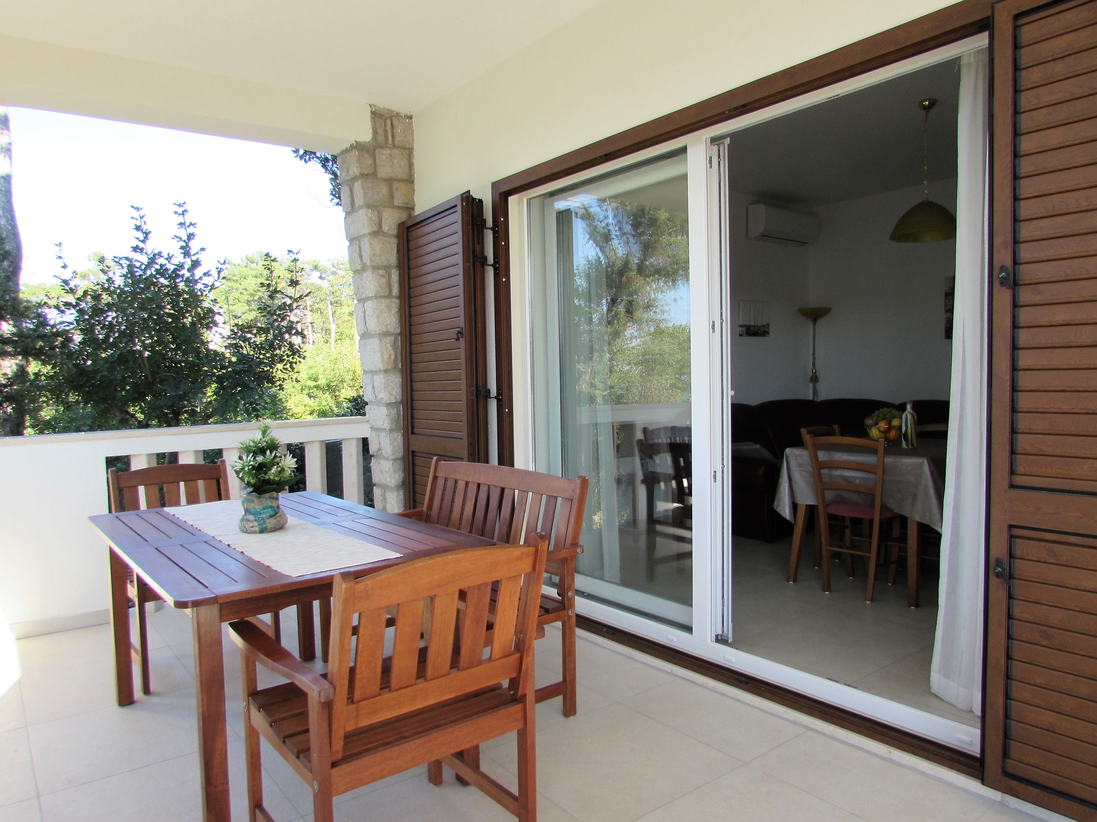 Two bedroom apartment near beach Šilo, Krk  A-a