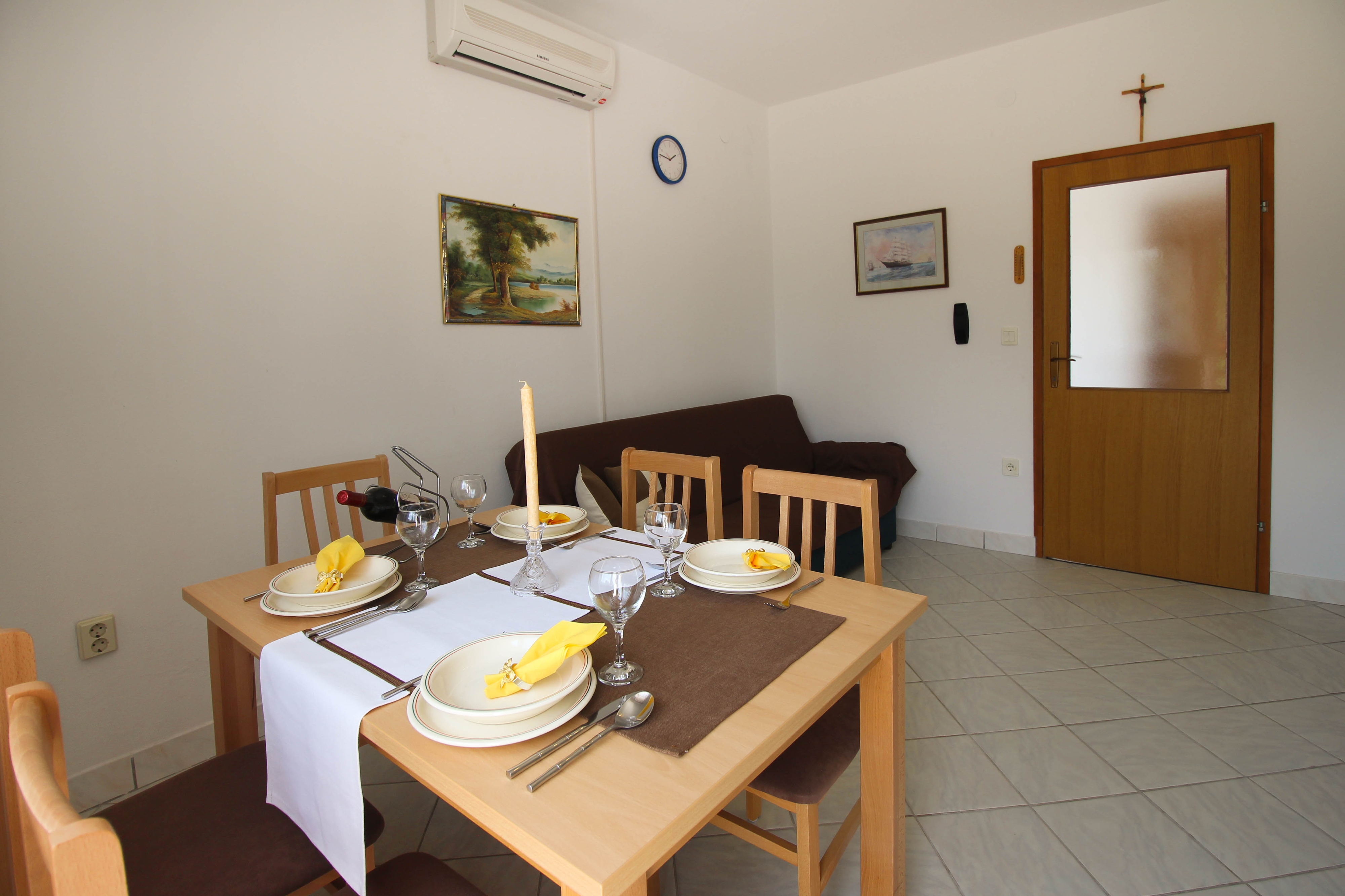 Dvosobni apartman s balkonom Šilo, Krk  A-a