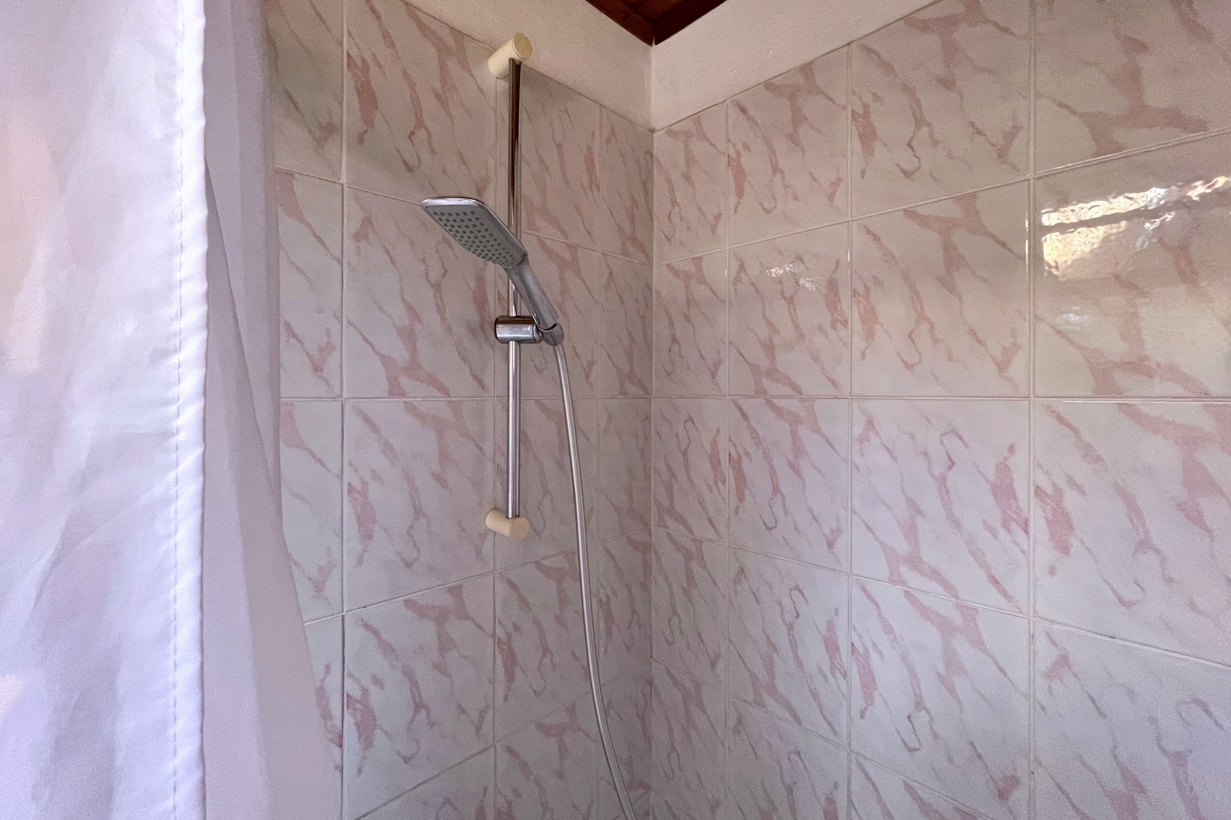 Three bedroom apartment with terrace and sea view Šilo, Krk  A-b