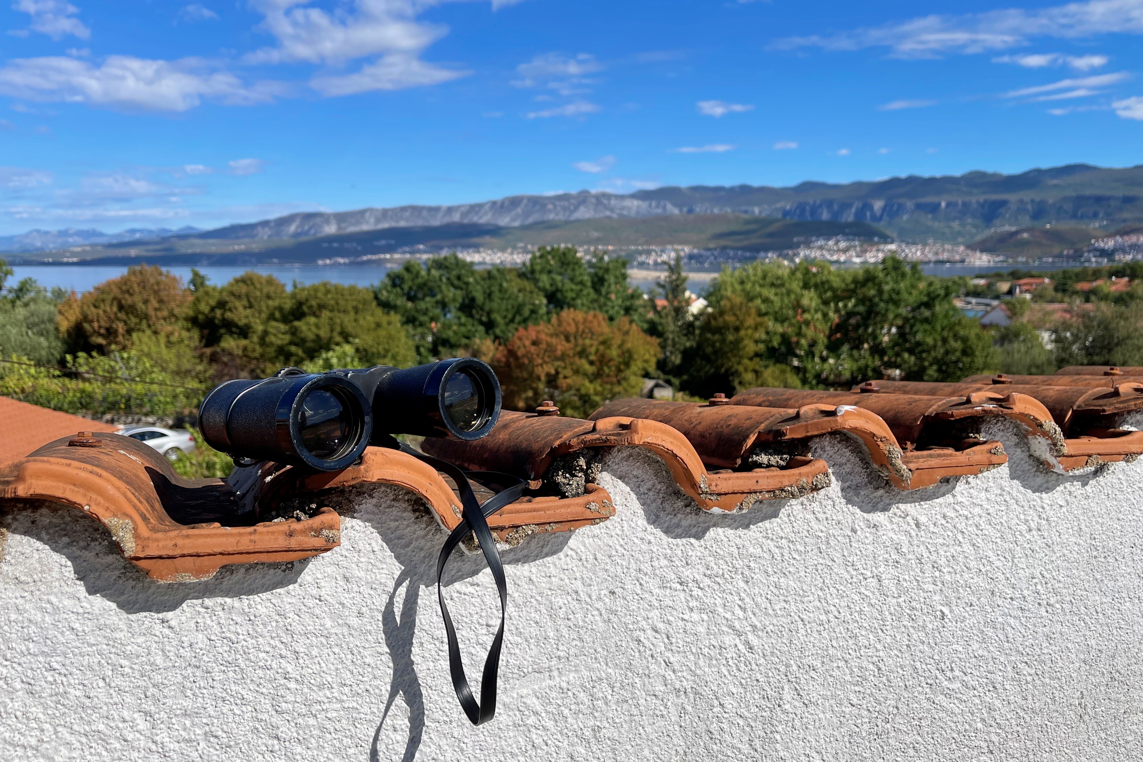 Three bedroom apartment with terrace and sea view Šilo, Krk  A-b