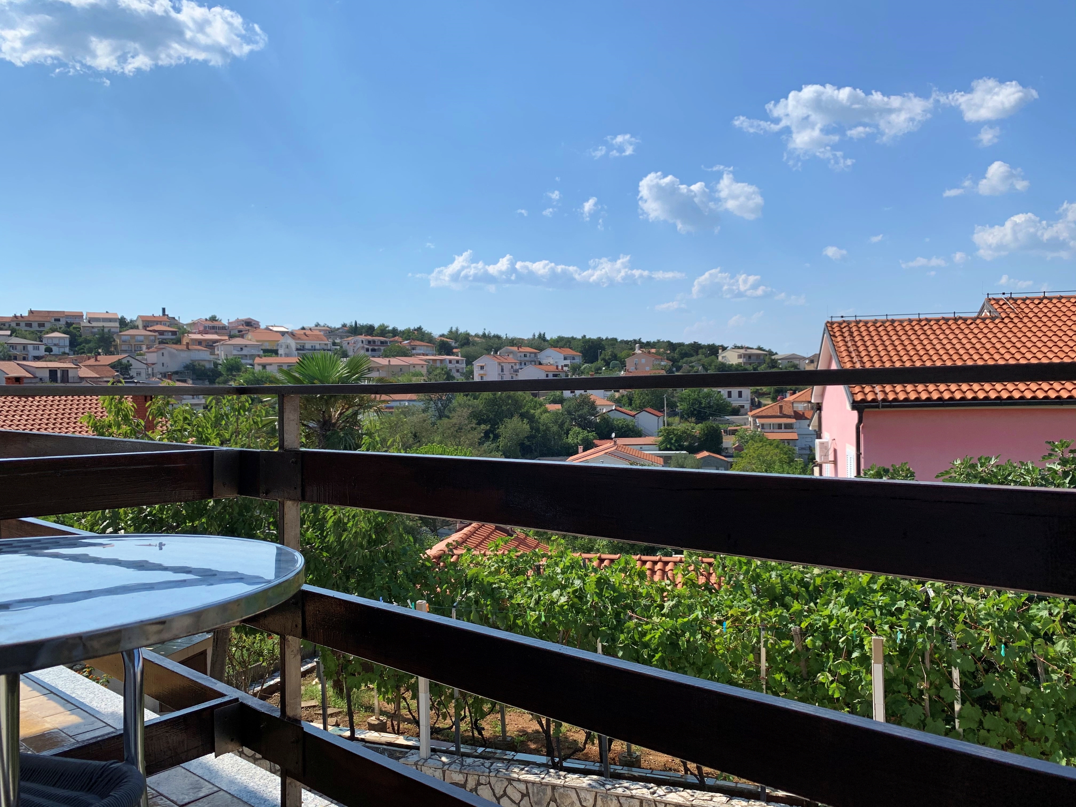 Four bedroom apartment with terrace and sea view Šilo, Krk  A-b