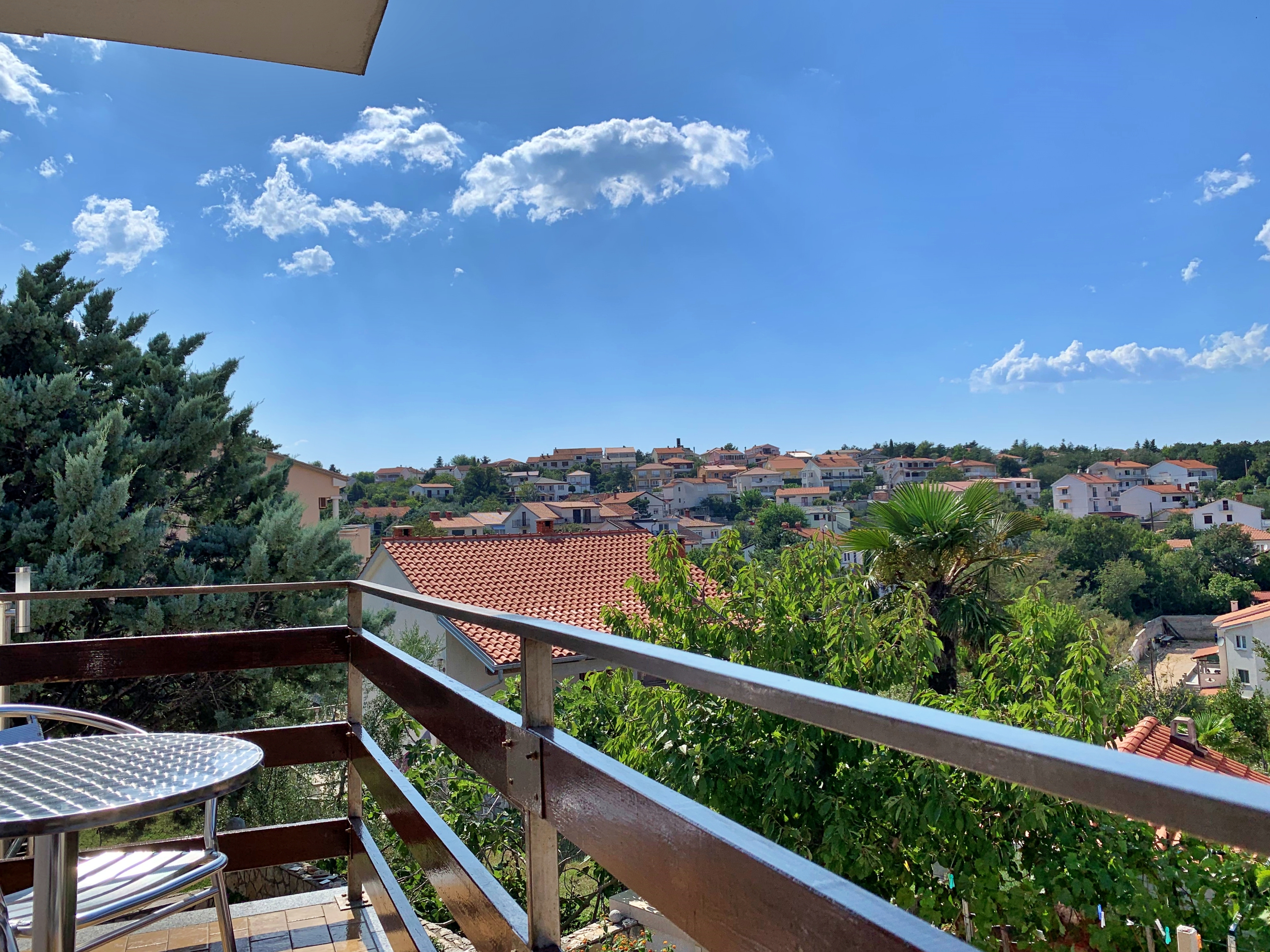 Four bedroom apartment with terrace and sea view Šilo, Krk  A-b