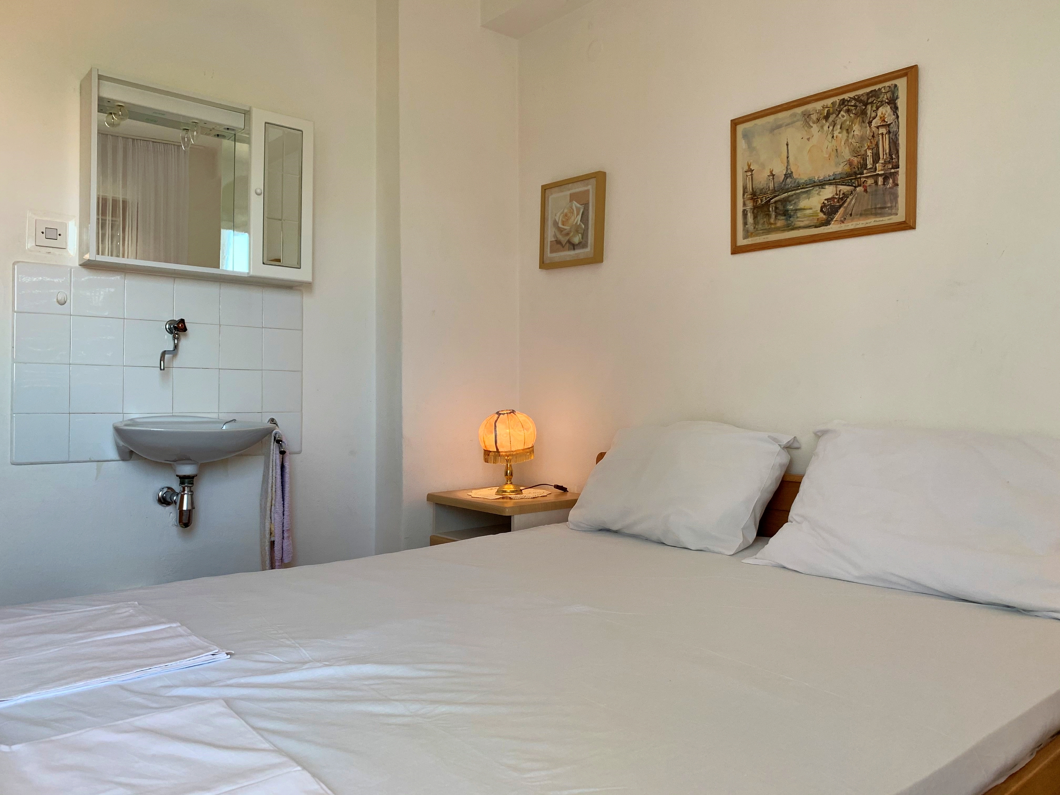 Four bedroom apartment with terrace and sea view Šilo, Krk  A-b