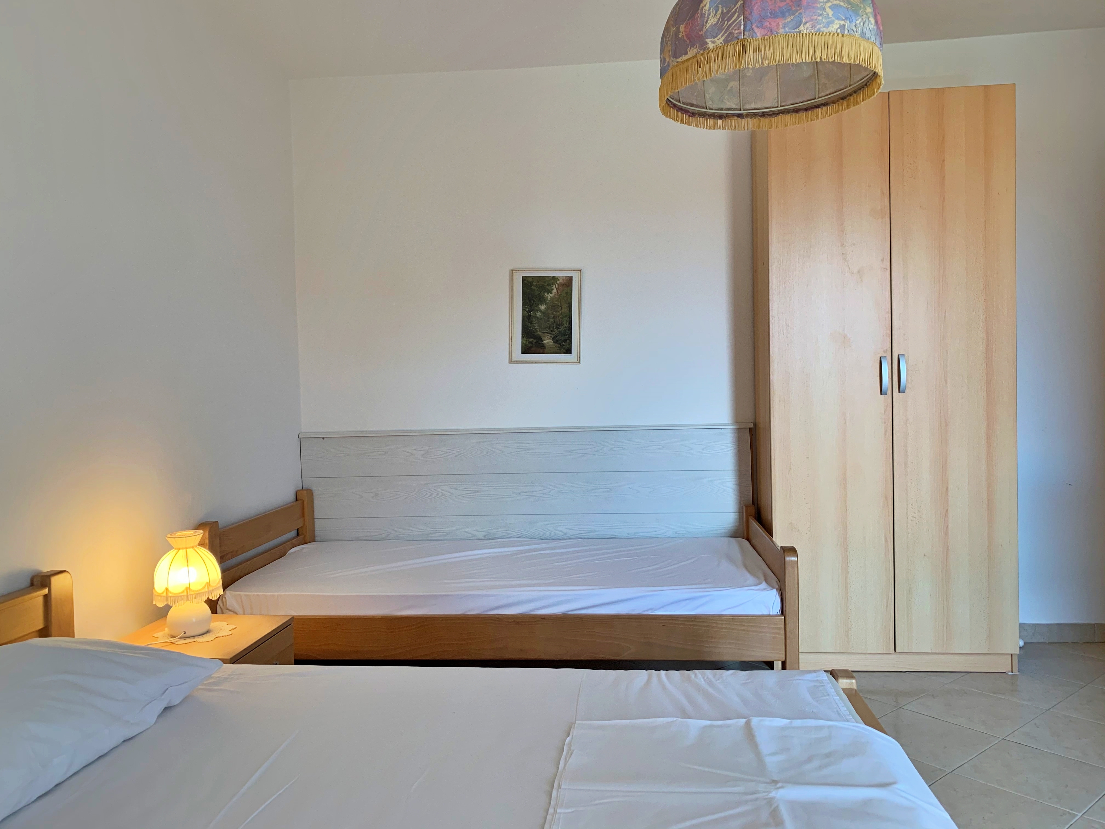 Four bedroom apartment with terrace and sea view Šilo, Krk  A-b