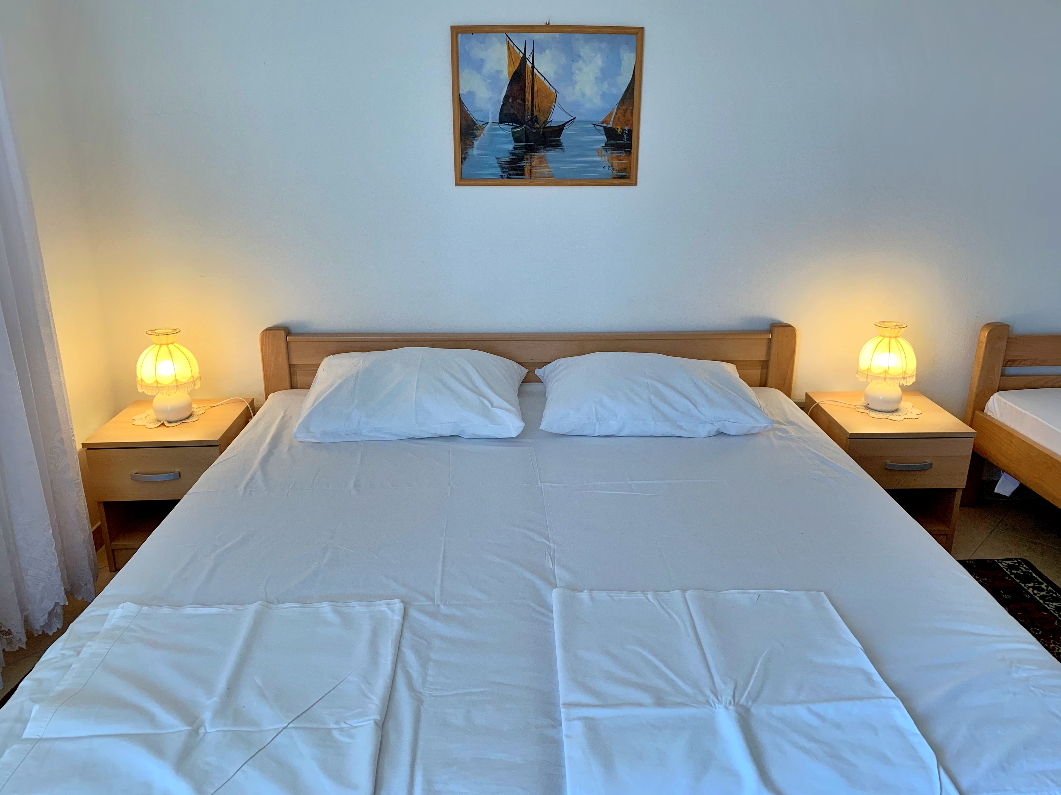 Four bedroom apartment with terrace and sea view Šilo, Krk  A-b