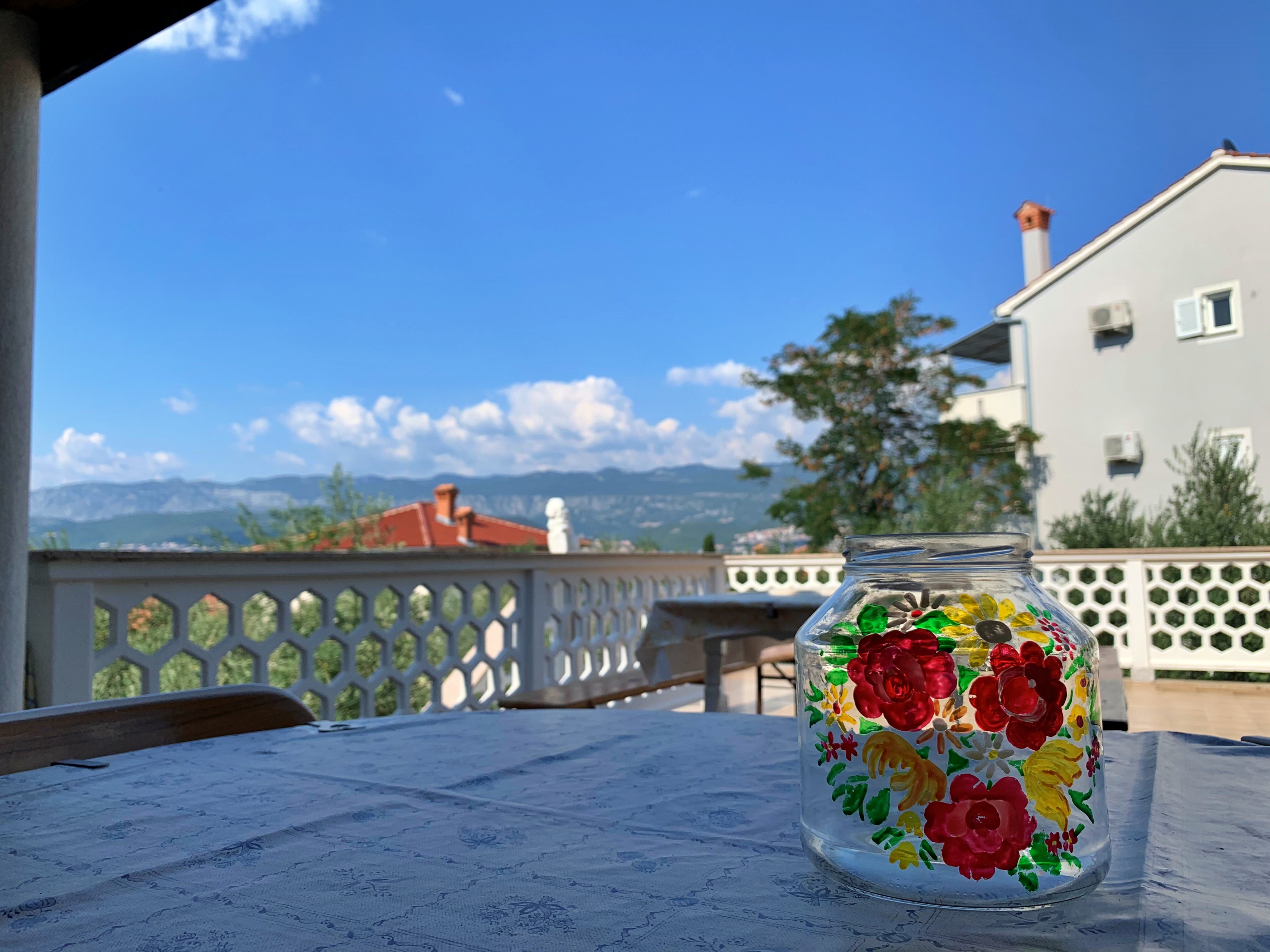 Four bedroom apartment with terrace and sea view Šilo, Krk  A-b