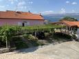 Šilo, Krk, Parking lot 18770 - Apartments with sandy beach.