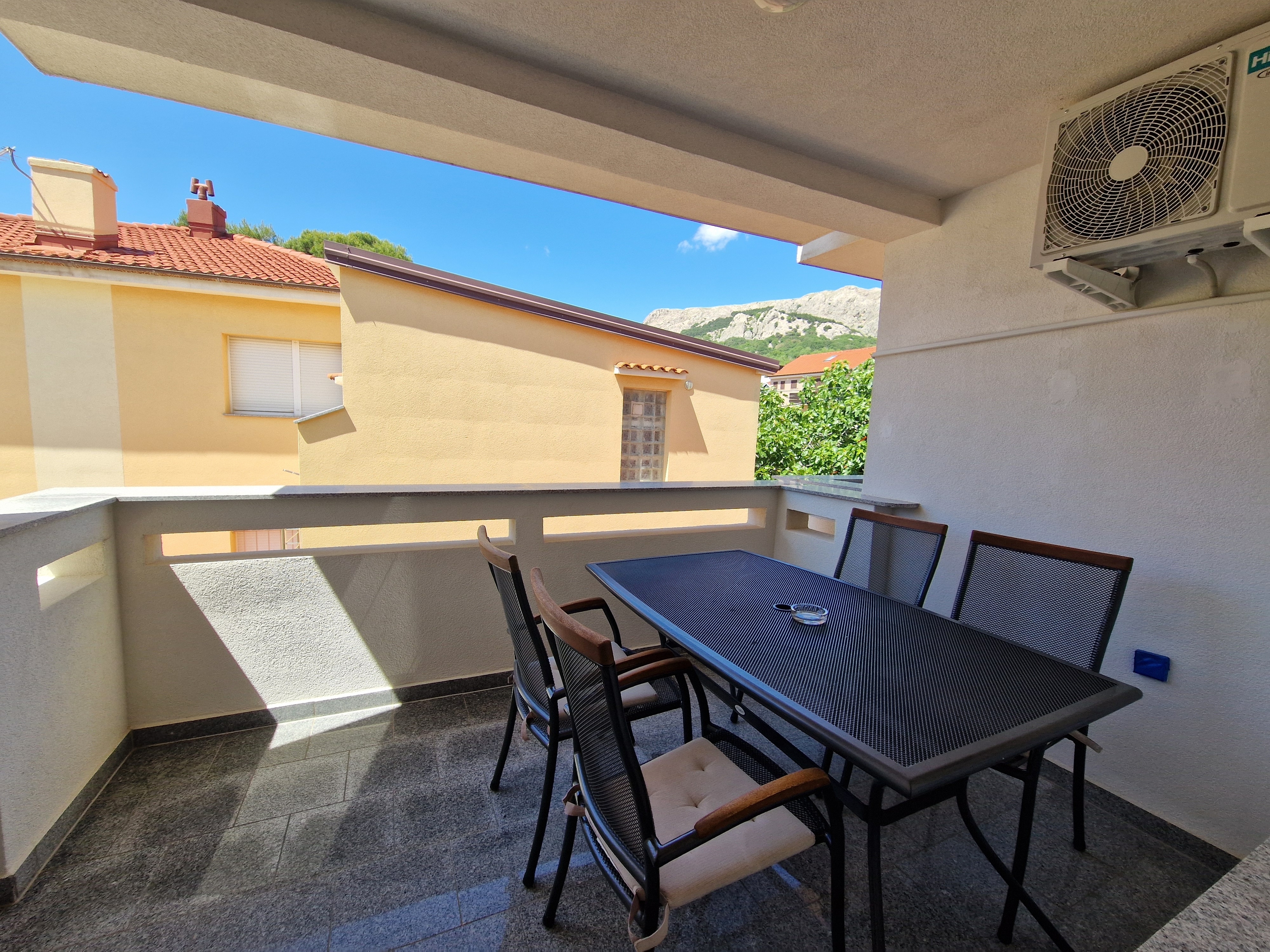 Two bedroom apartment with terrace Baška, Krk (A-18775-b)