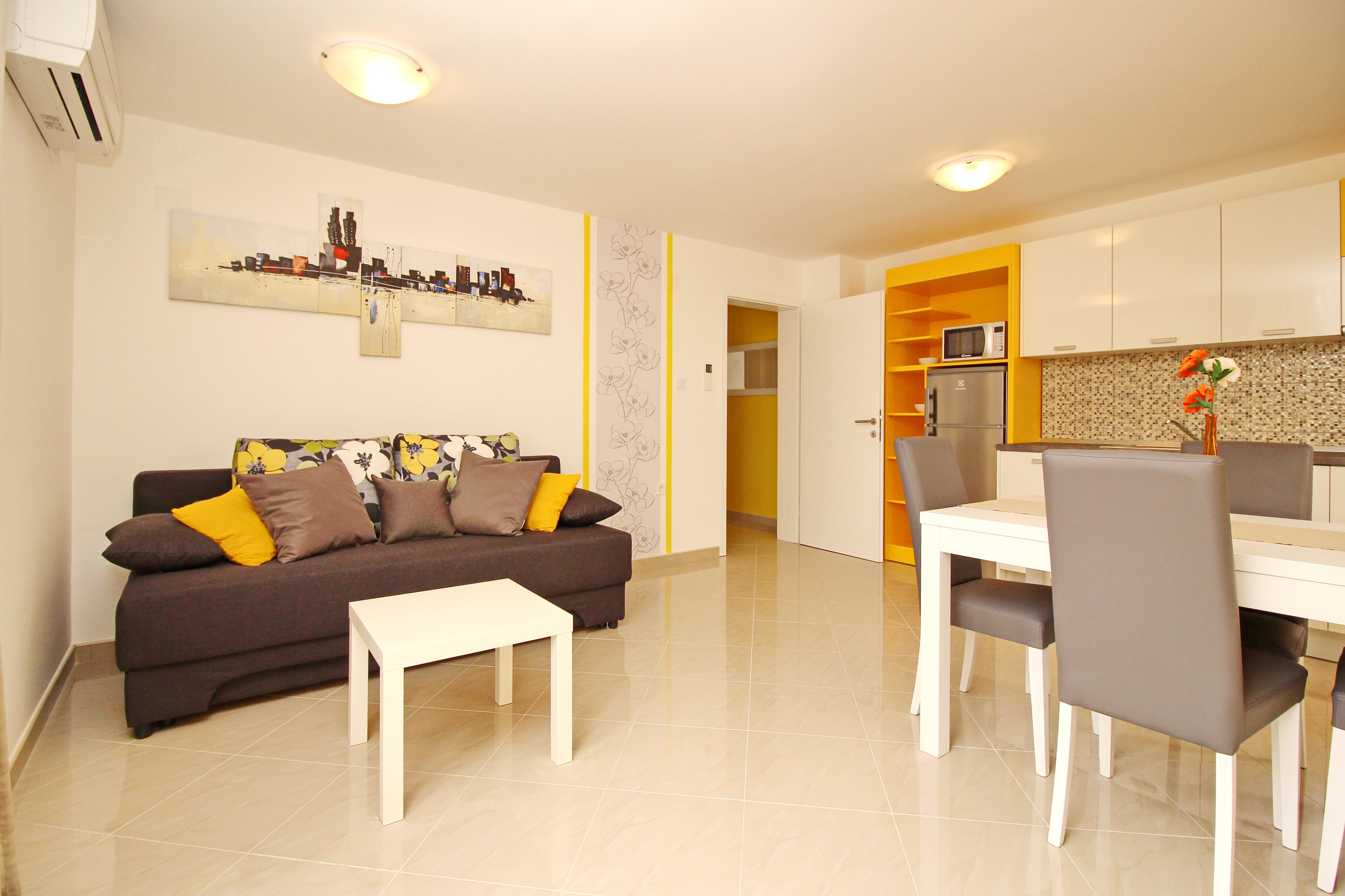 One bedroom apartment with terrace Baška, Krk (A-18780-c)