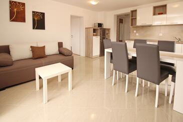 Baška, Гостиная в размещении типа apartment, доступный кондиционер и WiFi.
