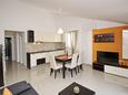 Столовая Baška, Столовая в размещении типа apartment, доступный кондиционер и WiFi.