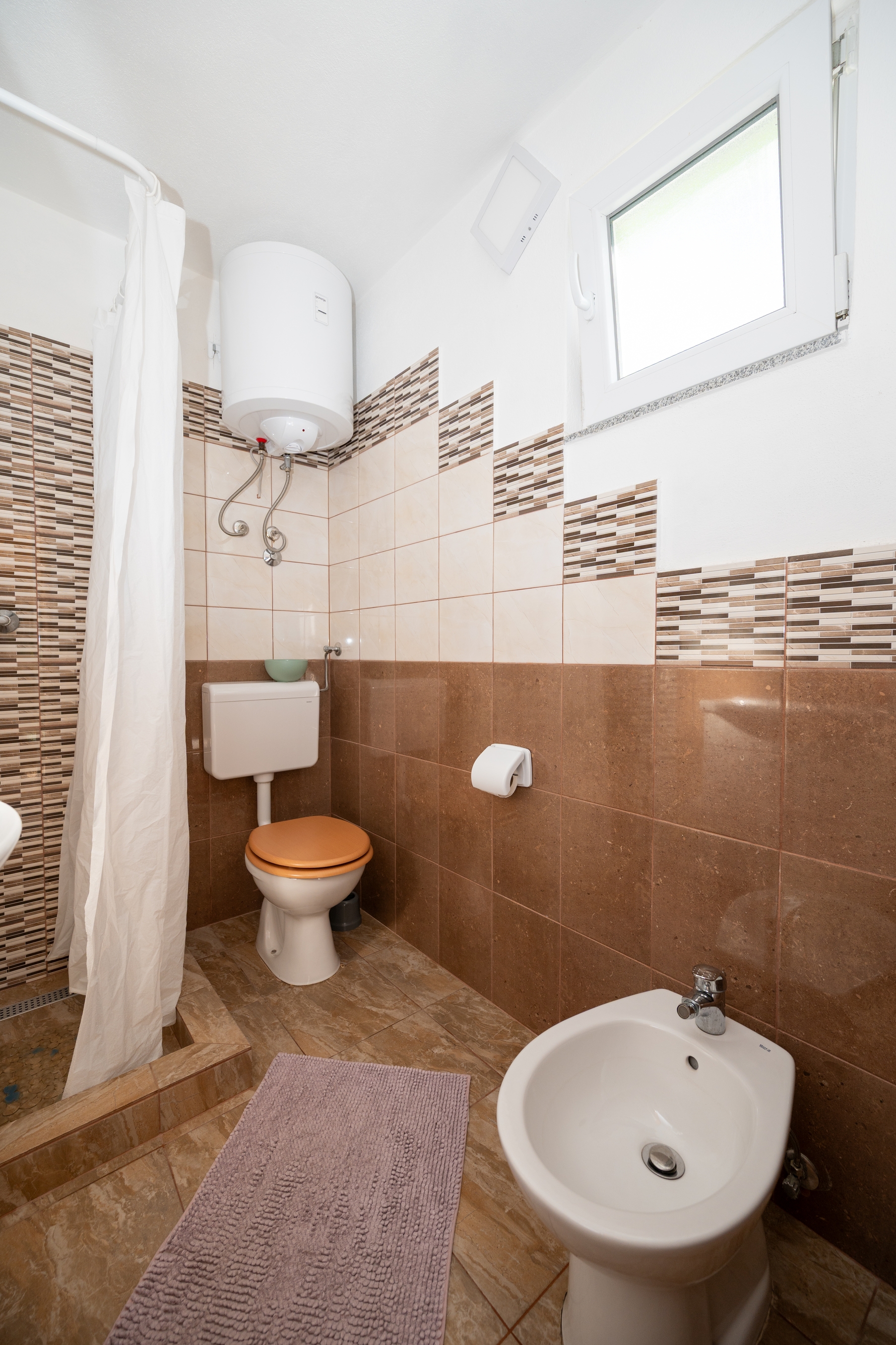 One bedroom house with terrace Silba  K