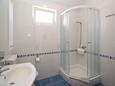Ванная комната Baška, Ванная комната в размещении типа apartment, WiFi.