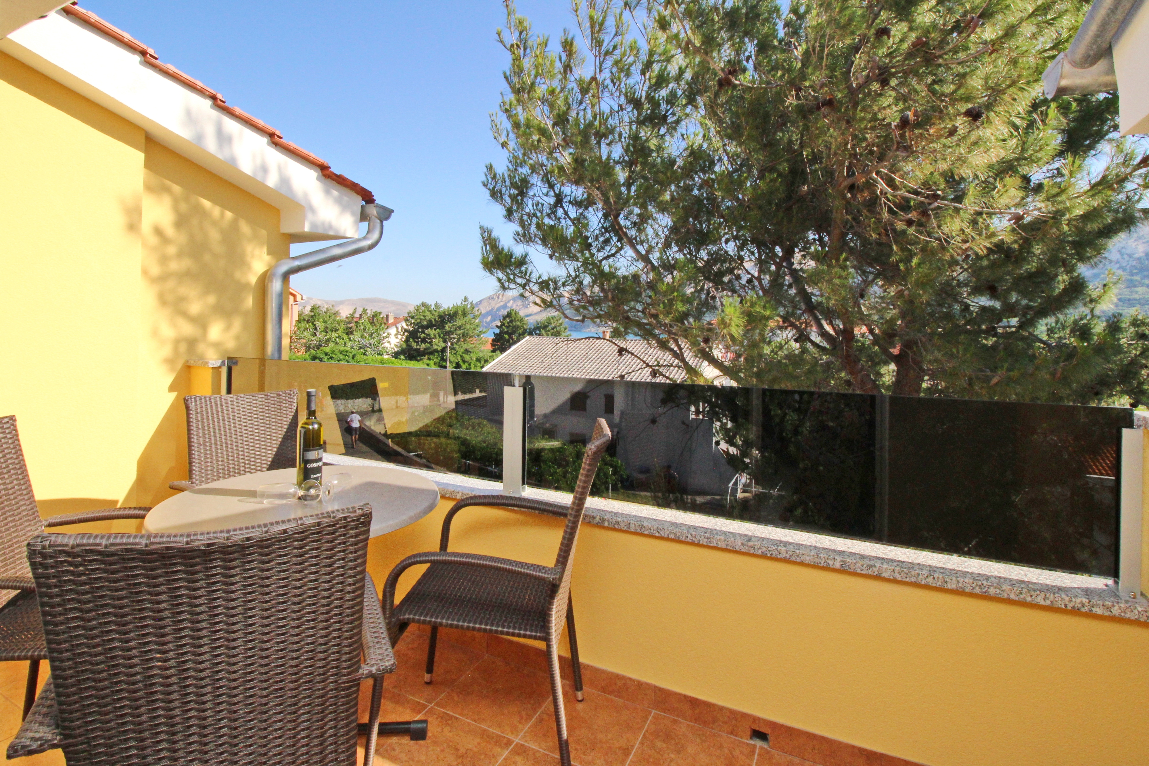 Three bedroom apartment with balcony Baška, Krk  A-g