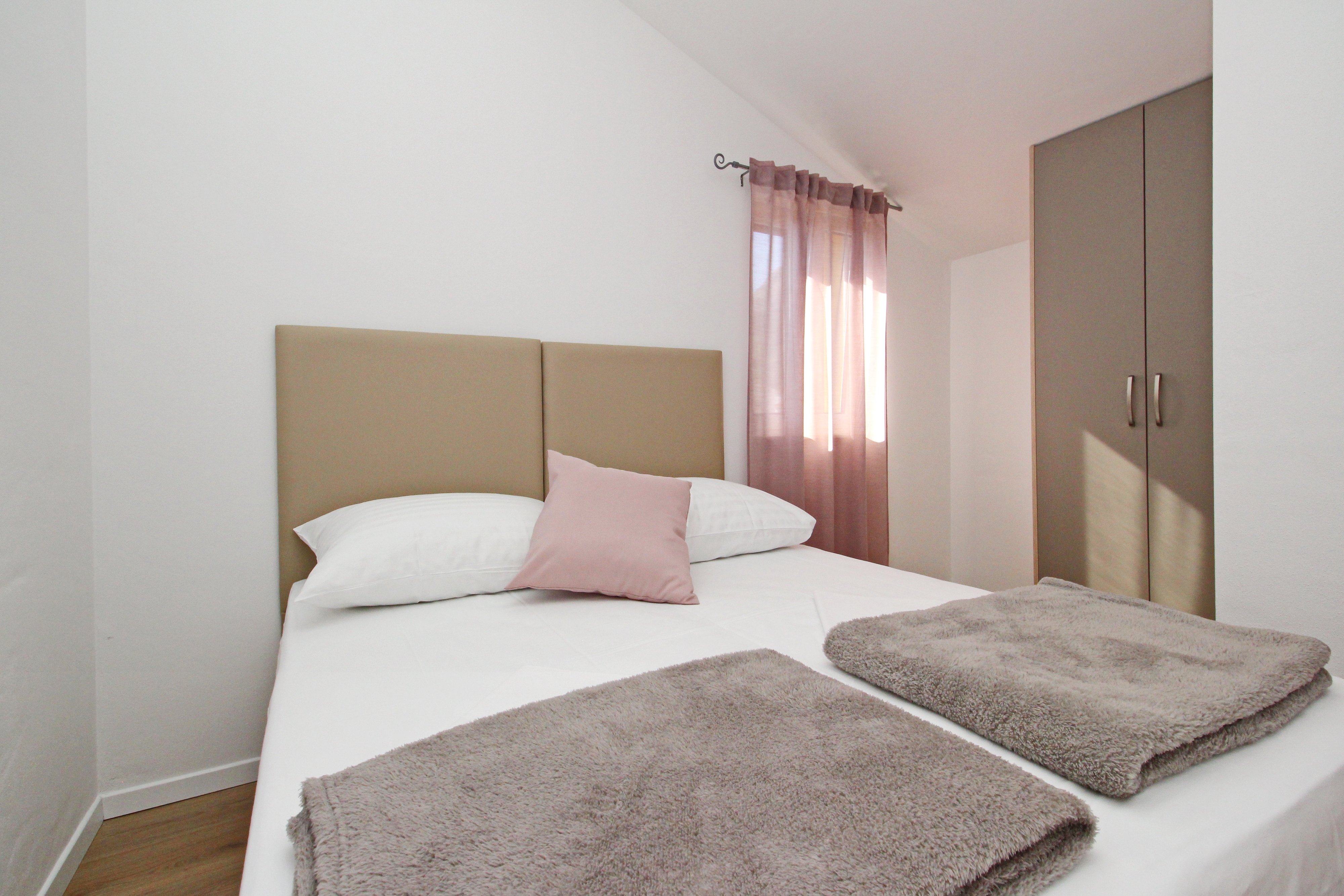 Three bedroom apartment with balcony Baška, Krk  A-g