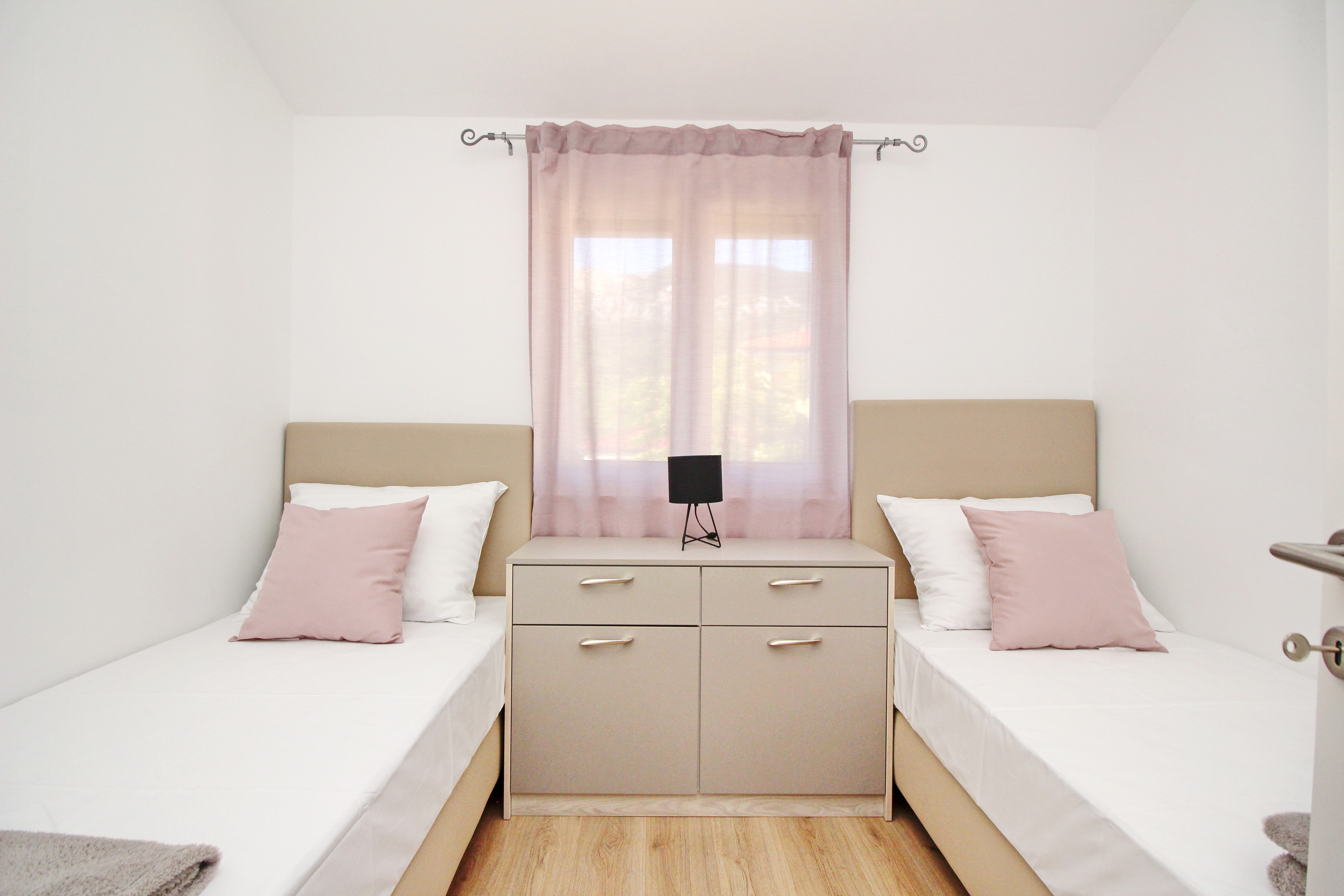 Three bedroom apartment with balcony Baška, Krk  A-g