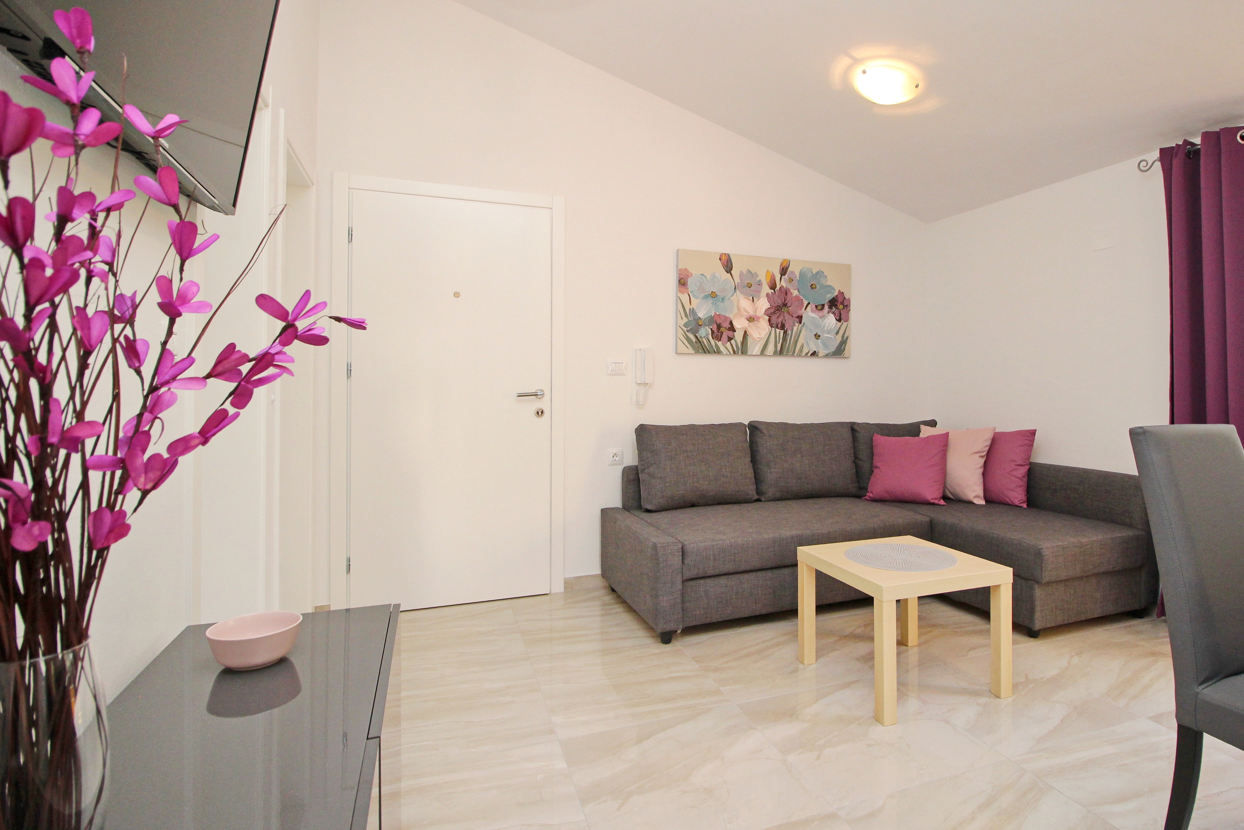 Three bedroom apartment with balcony Baška, Krk (A-18793-g)