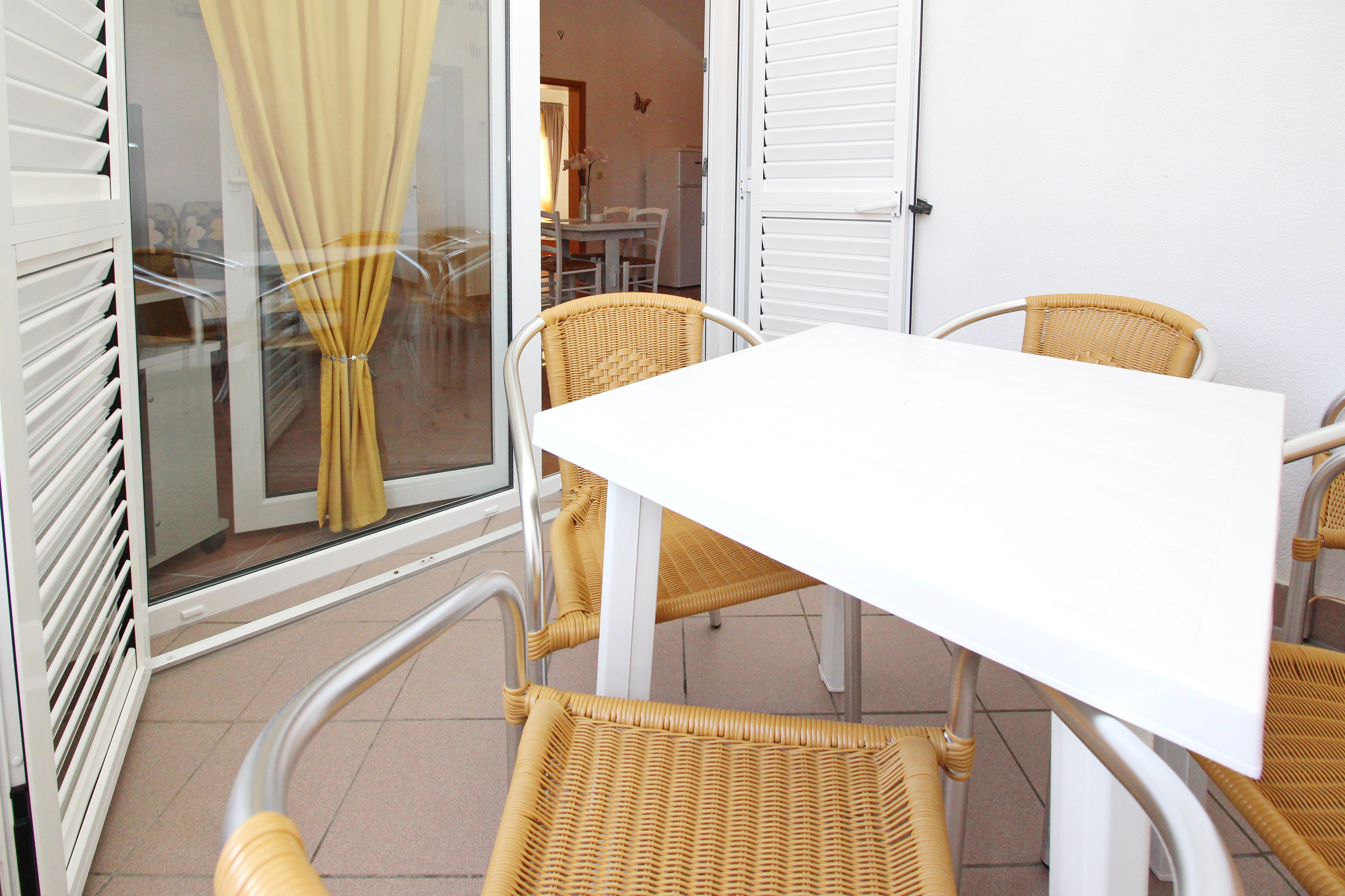 Two bedroom apartment with balcony and sea view Baška, Krk  A-b