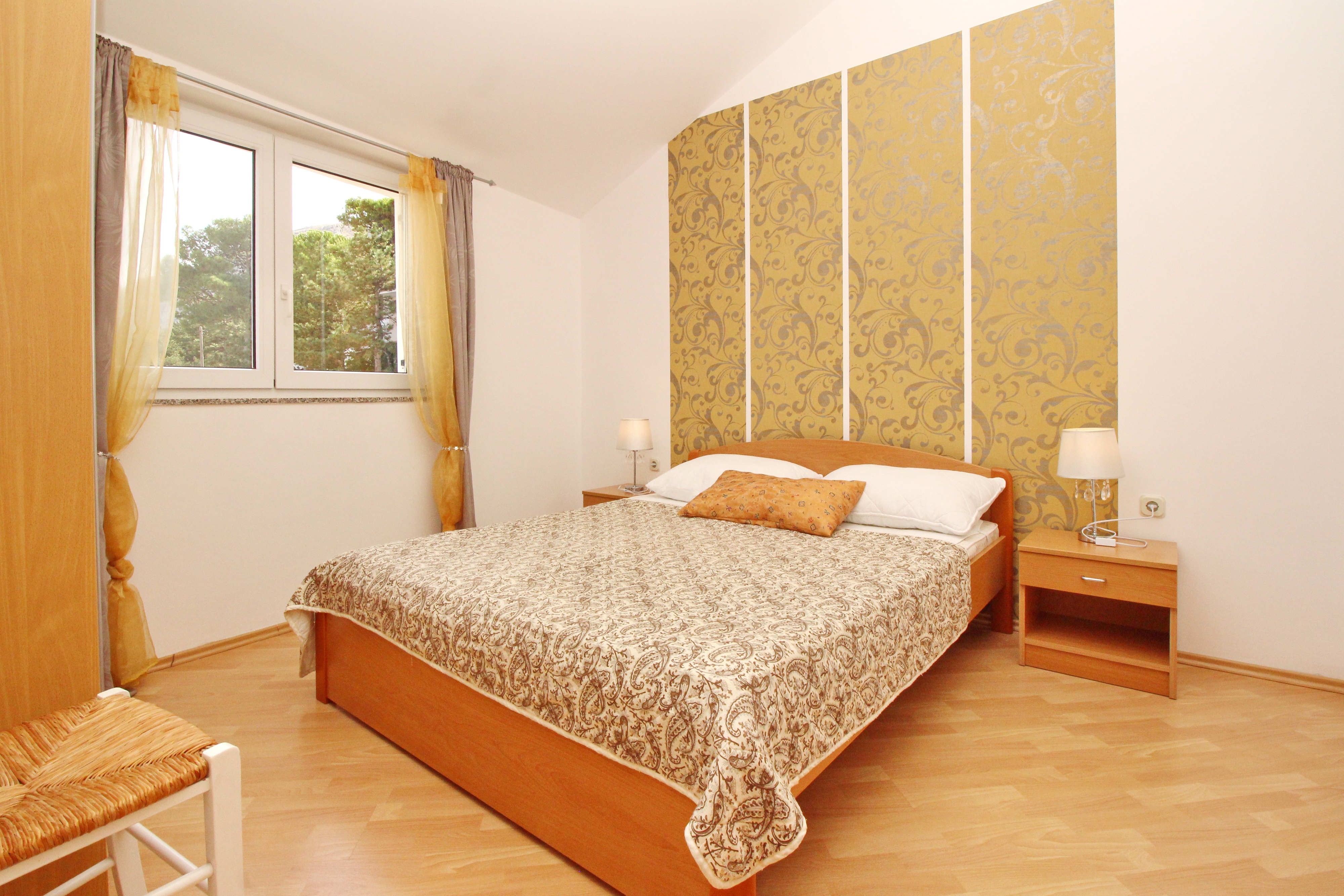 Two bedroom apartment with balcony and sea view Baška, Krk  A-b
