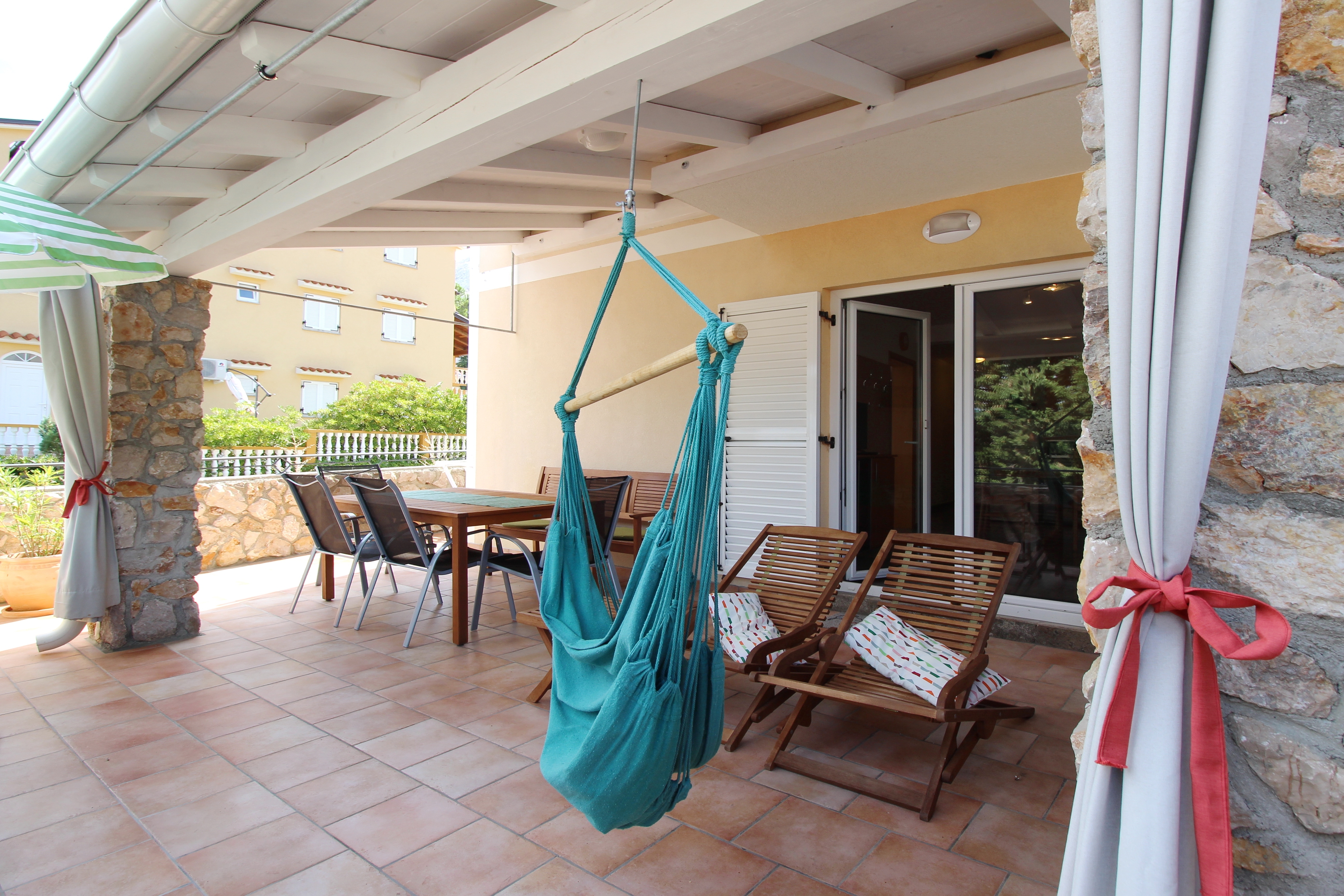 Two bedroom apartment with terrace Baška, Krk (A-18794-e)