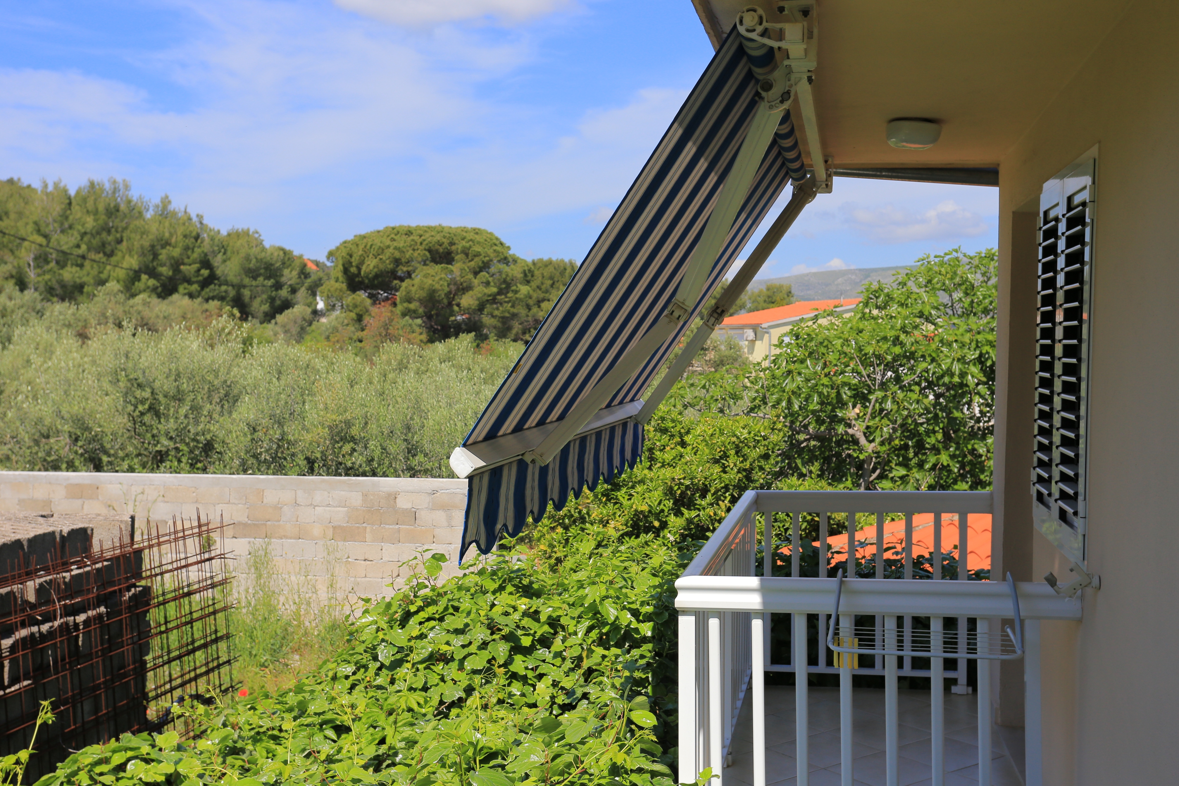 Two bedroom apartment with terrace and sea view Arbanija, Čiovo  A-a
