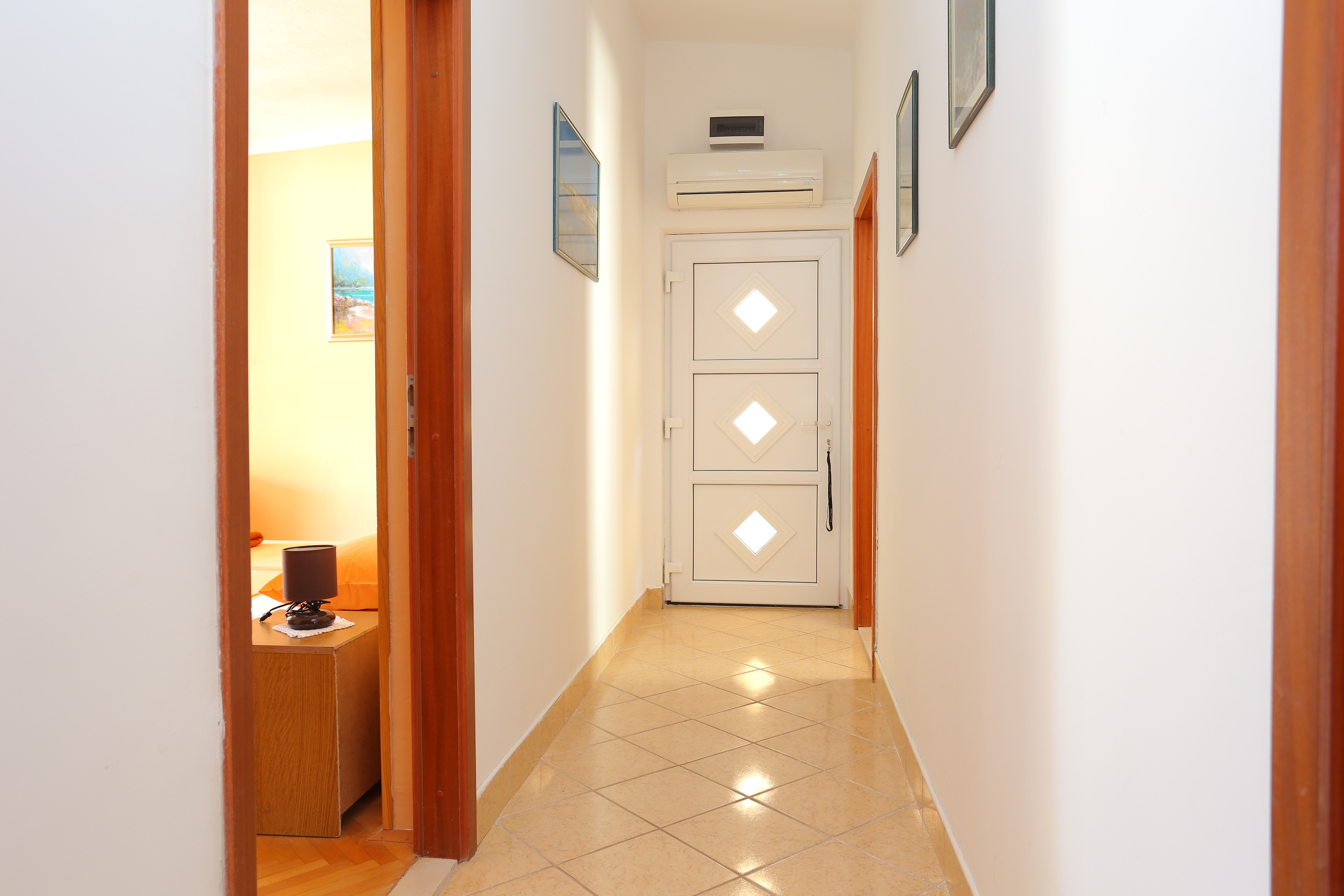 Two bedroom apartment with terrace and sea view Arbanija, Čiovo  A-a