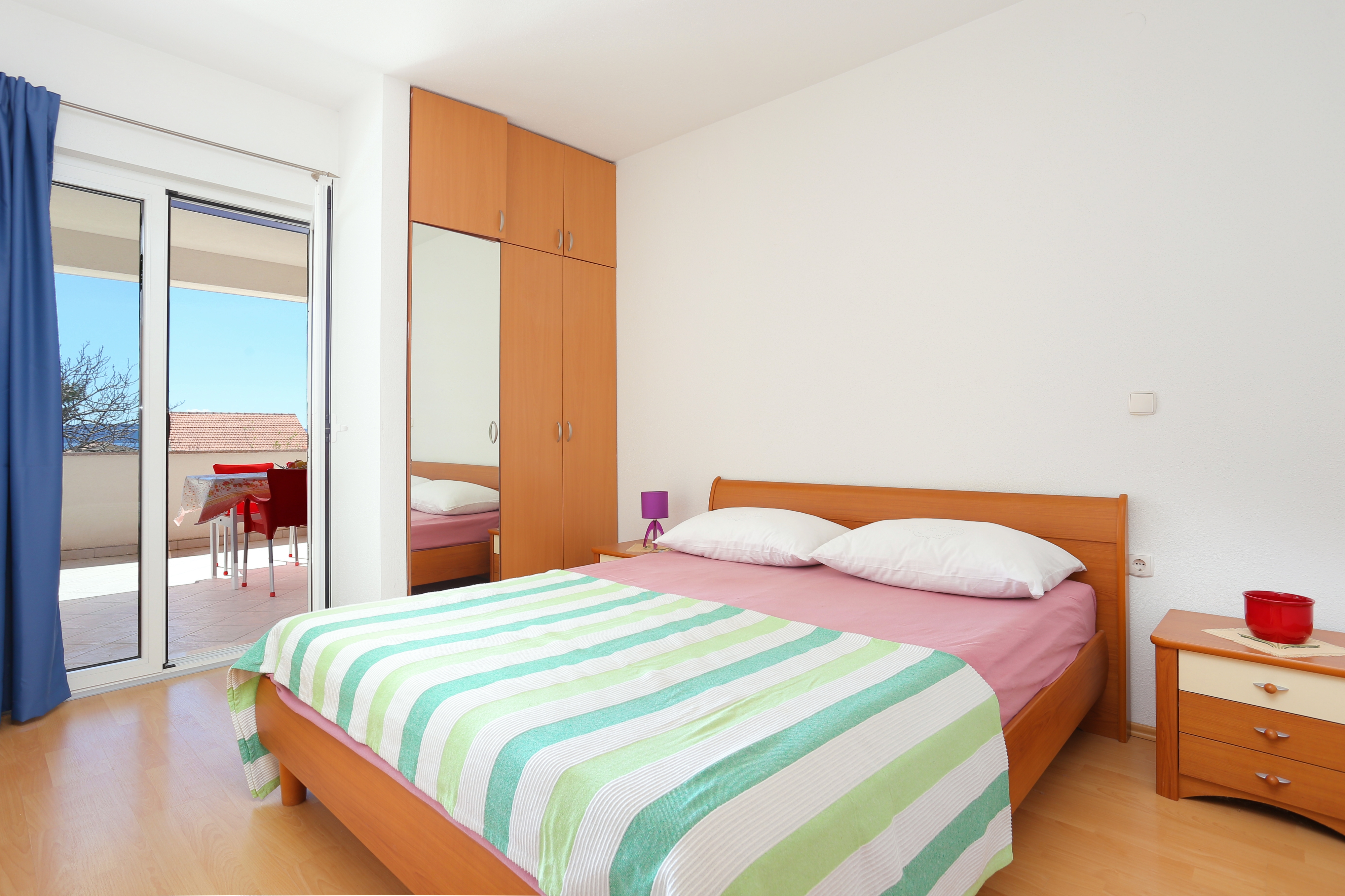 One bedroom apartment with terrace and sea view Bušinci, Čiovo (A-18800-d) One bedroom apartment with terrace and sea view Bušinci, Čiovo (A-18800-d)