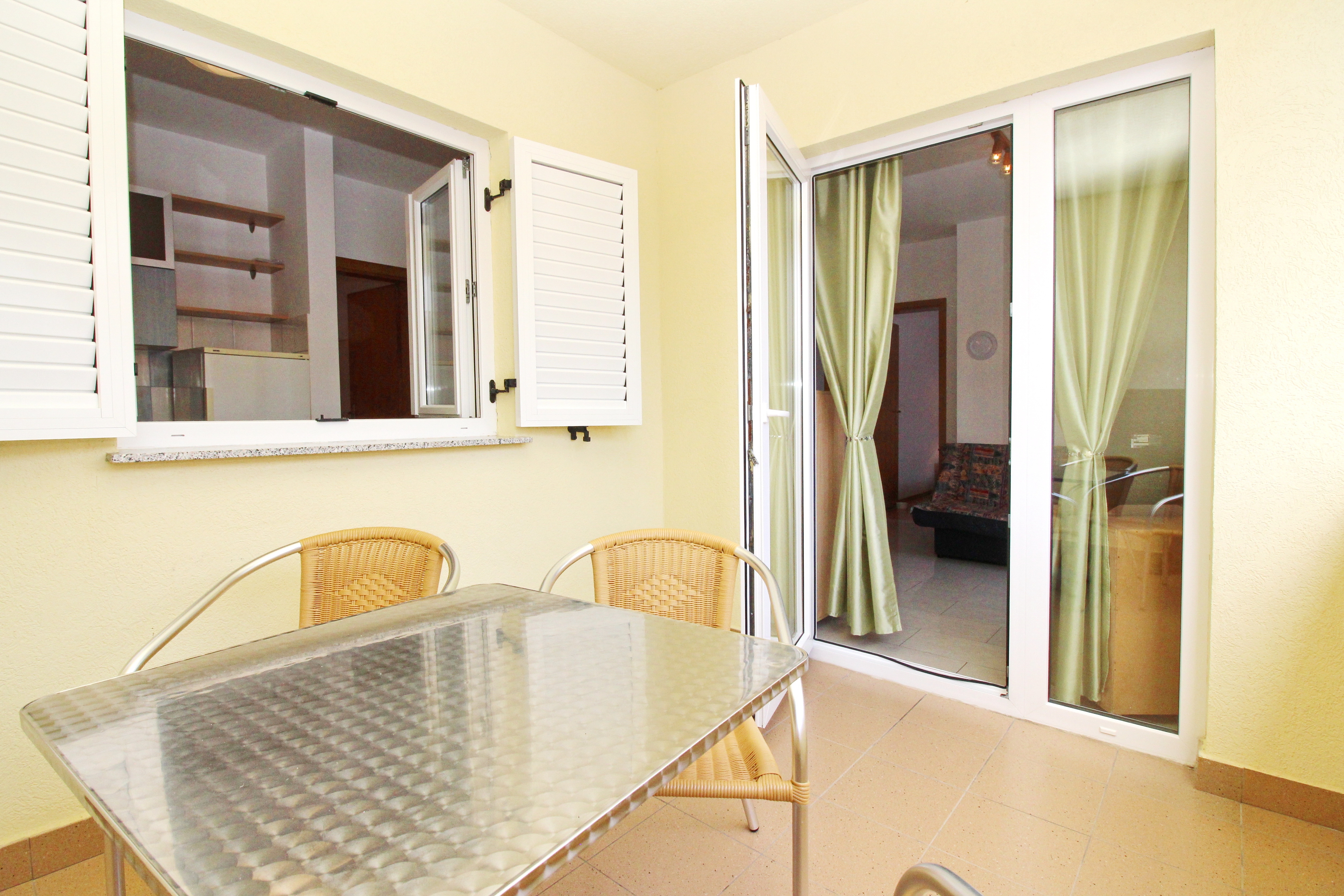 Two bedroom apartment with terrace Baška, Krk  A-a