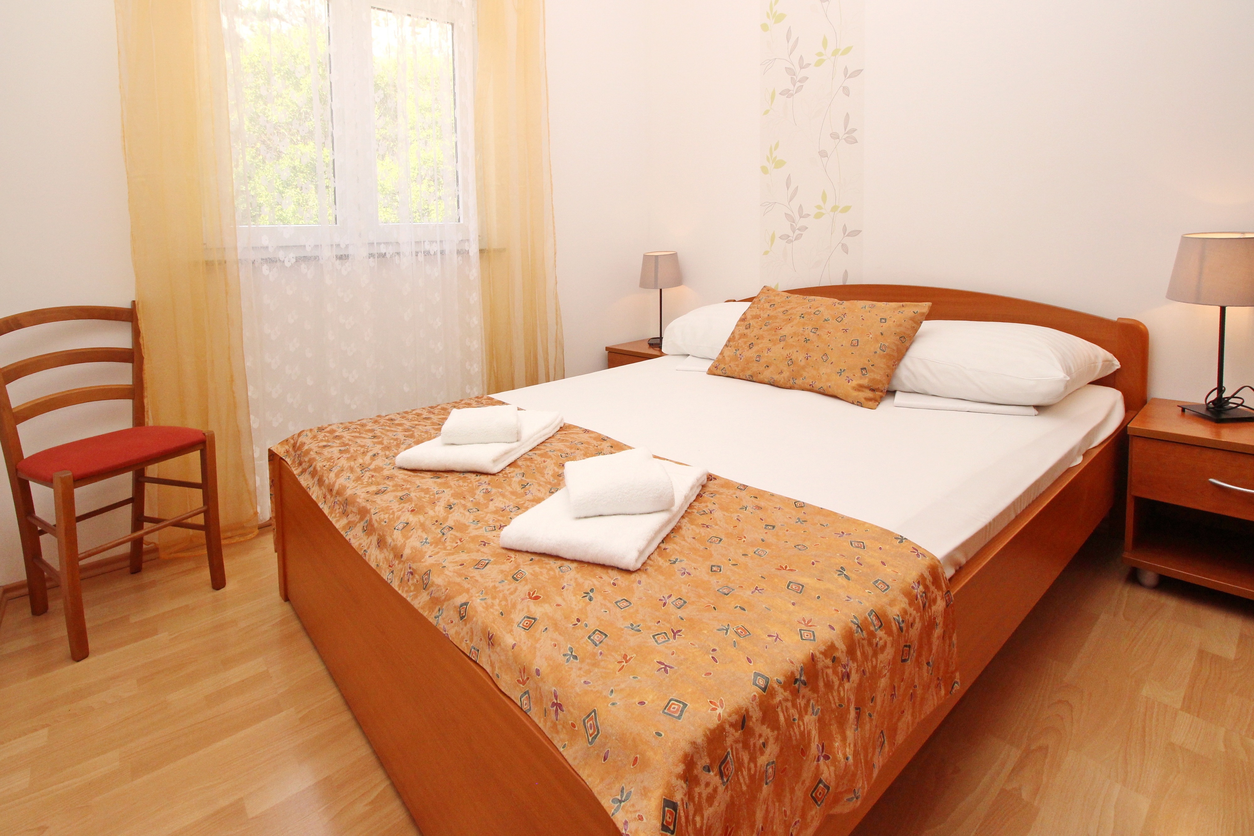 Two bedroom apartment with terrace Baška, Krk  A-b