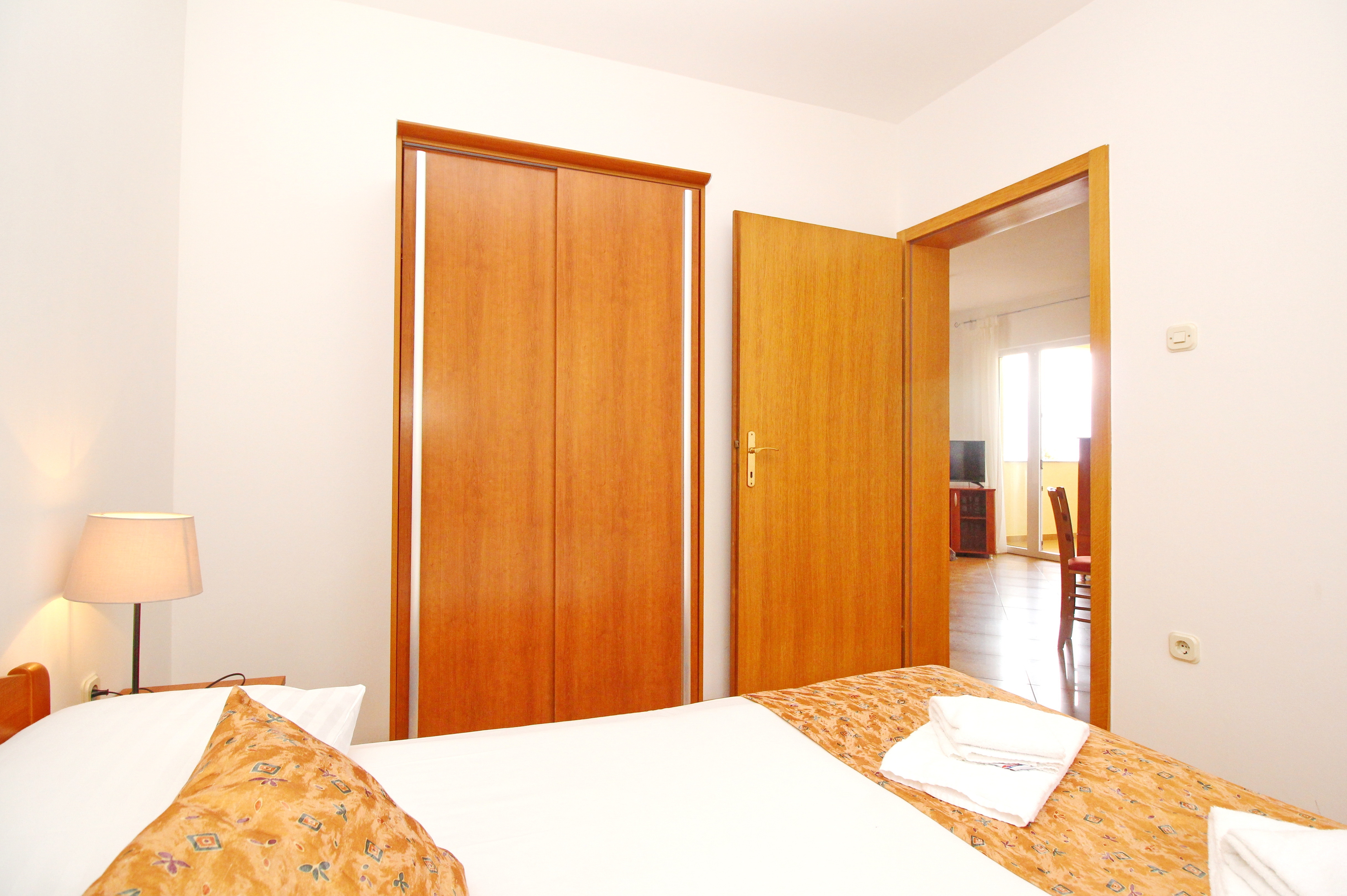 Two bedroom apartment with terrace Baška, Krk  A-b