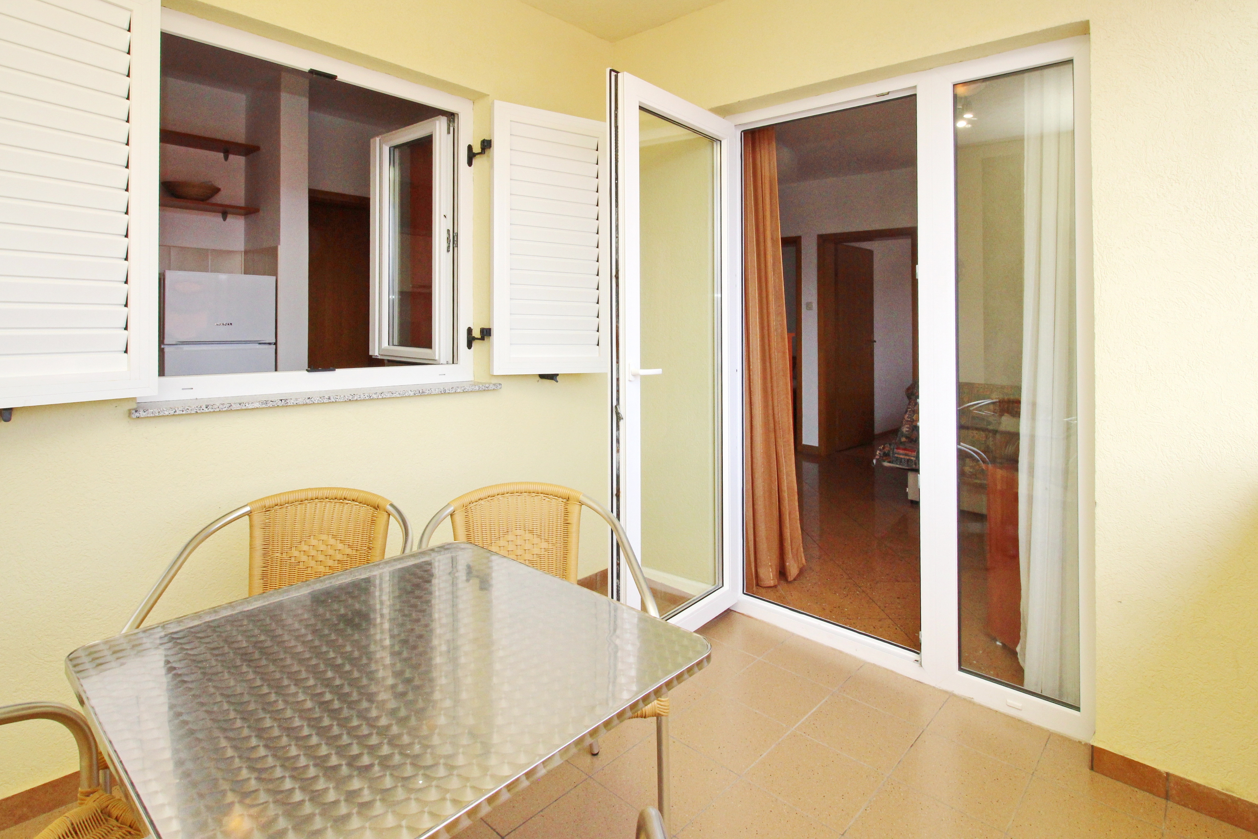 Two bedroom apartment with terrace Baška, Krk  A-b