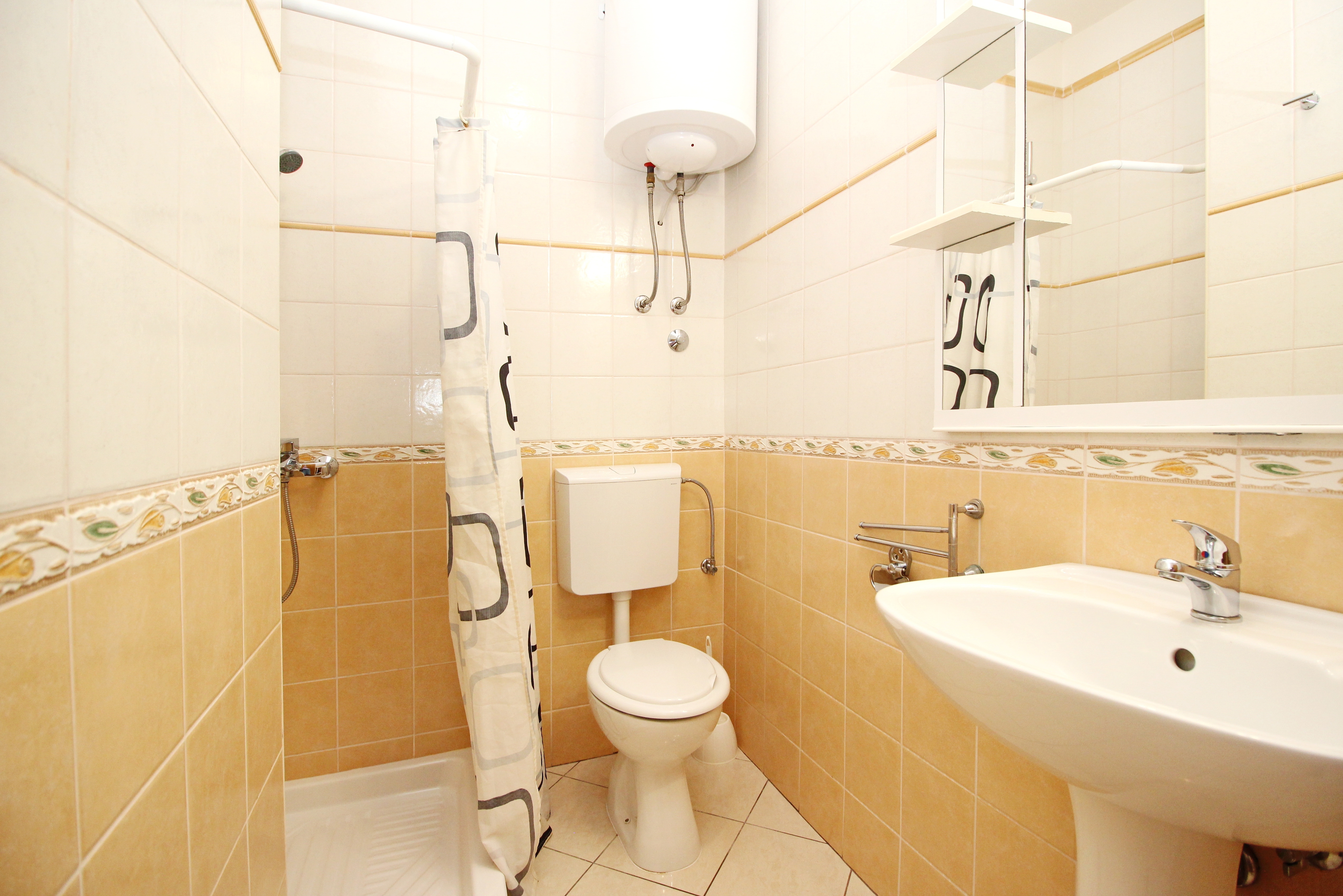 Three bedroom apartment with terrace Baška, Krk  A-c