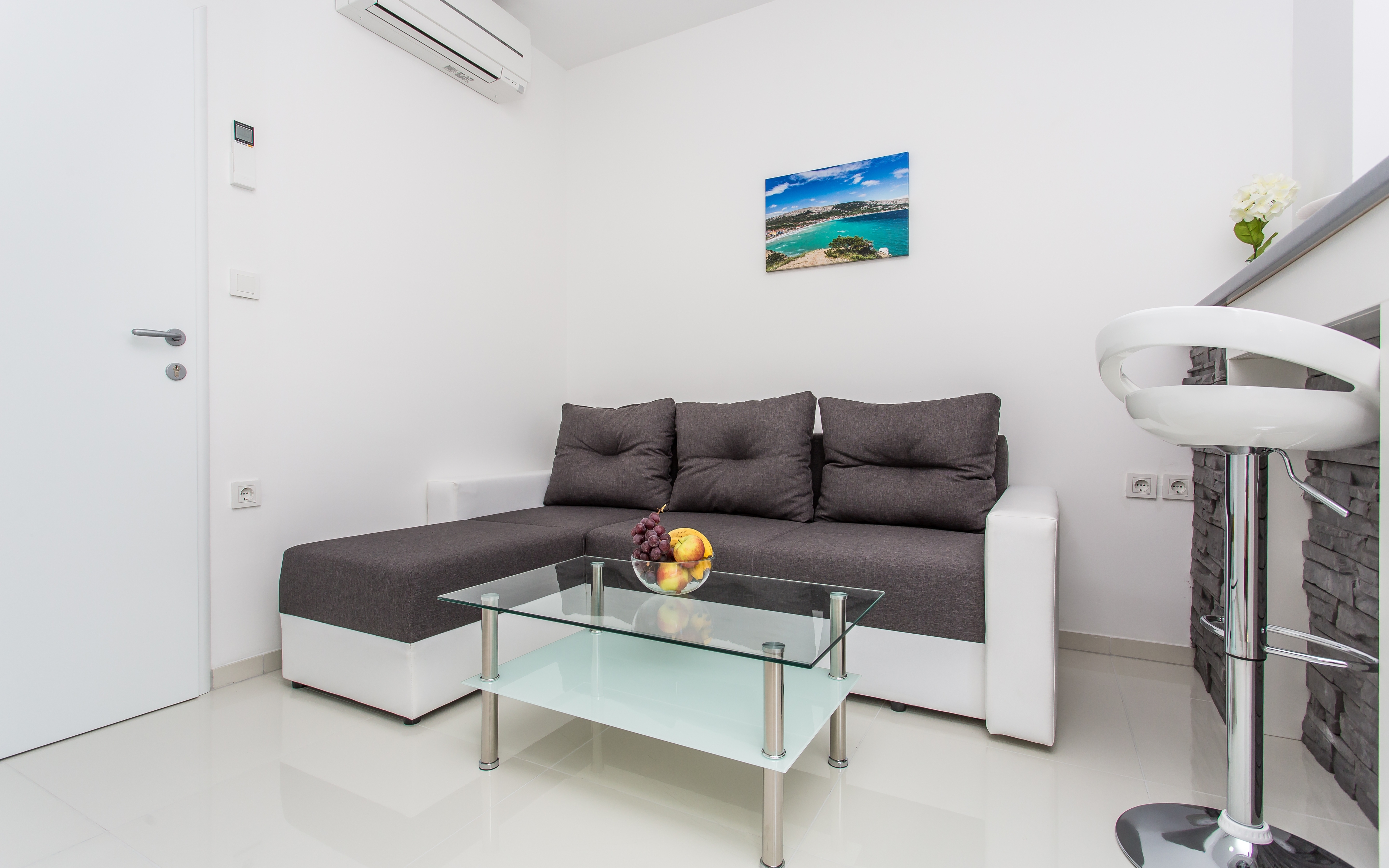 One bedroom apartment with terrace Baška, Krk (A-18808-c) One bedroom apartment with terrace Baška, Krk (A-18808-c)