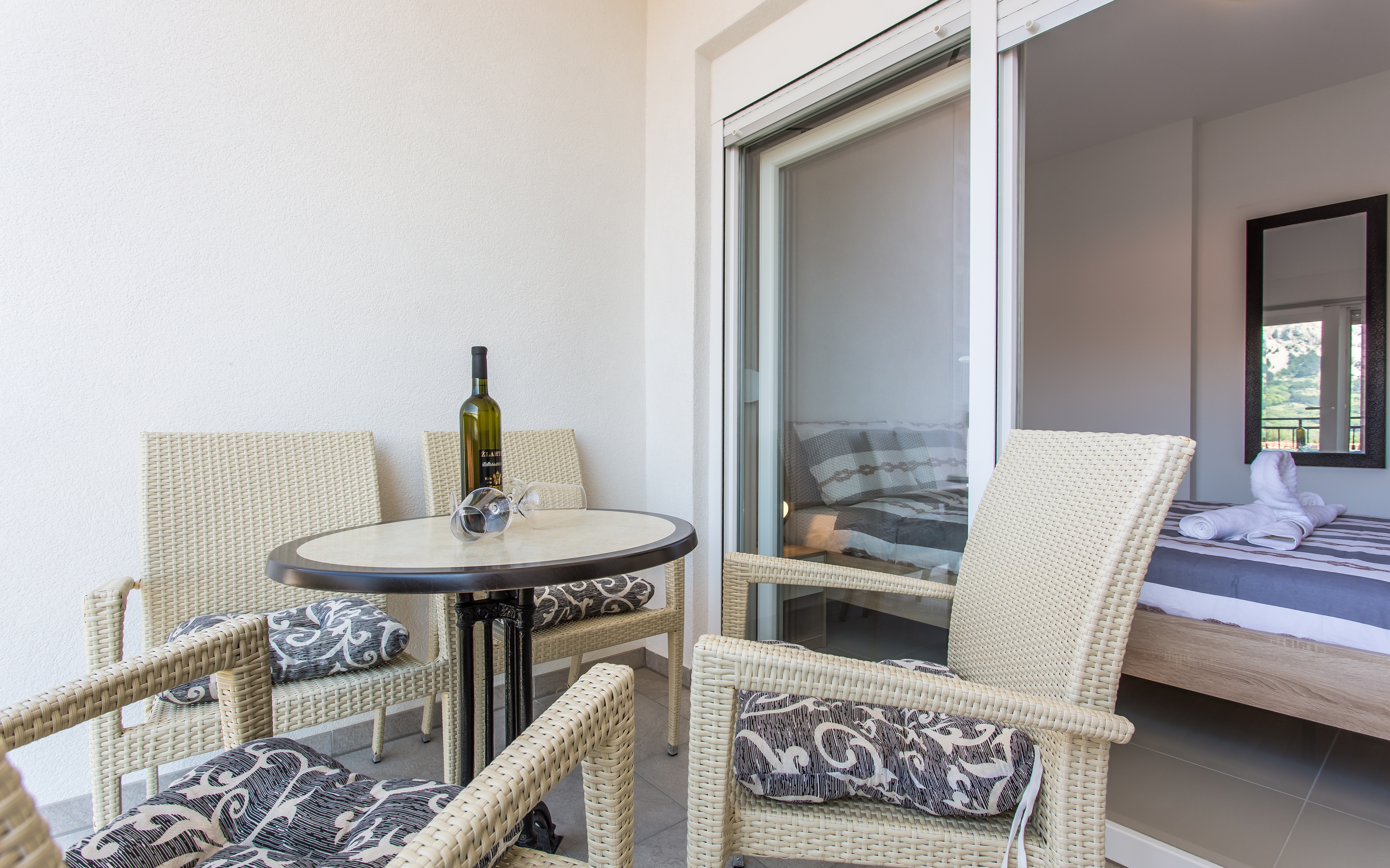 One bedroom apartment with terrace Baška, Krk  A-c