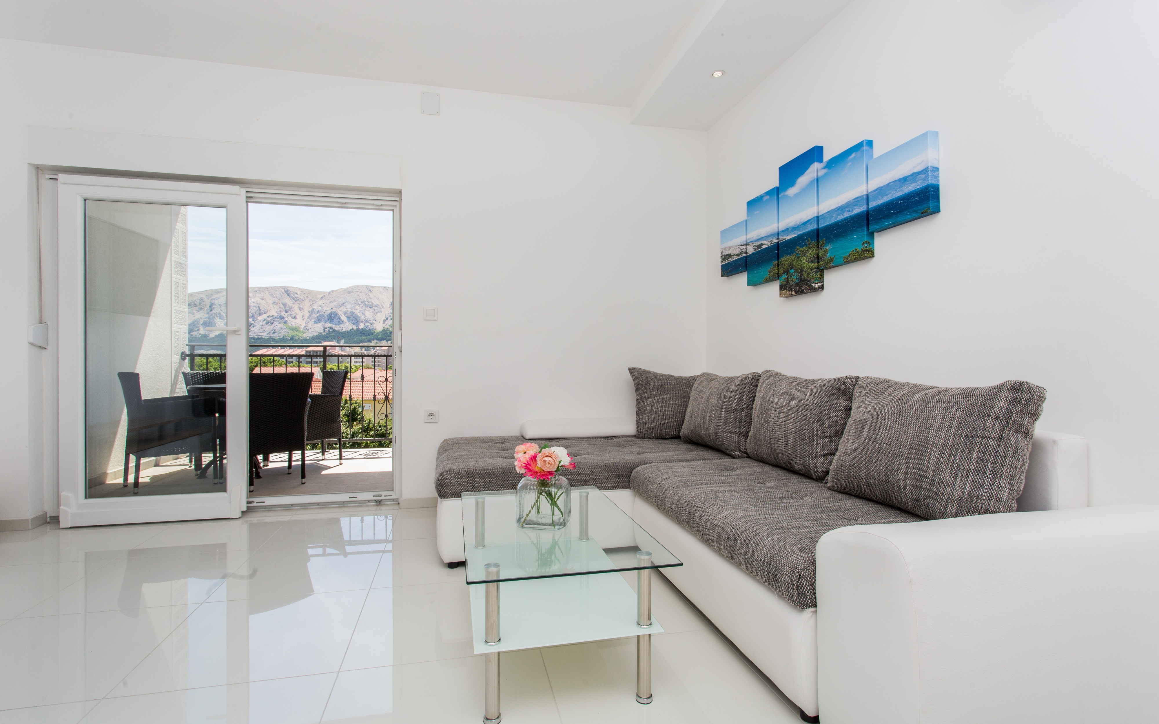 Two bedroom apartment with terrace Baška, Krk (A-18808-d) Two bedroom apartment with terrace Baška, Krk (A-18808-d)