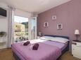 Ložnice 1 Podgora, Ložnice 1 v ubytování typu apartment, s klimatizací a WiFi.