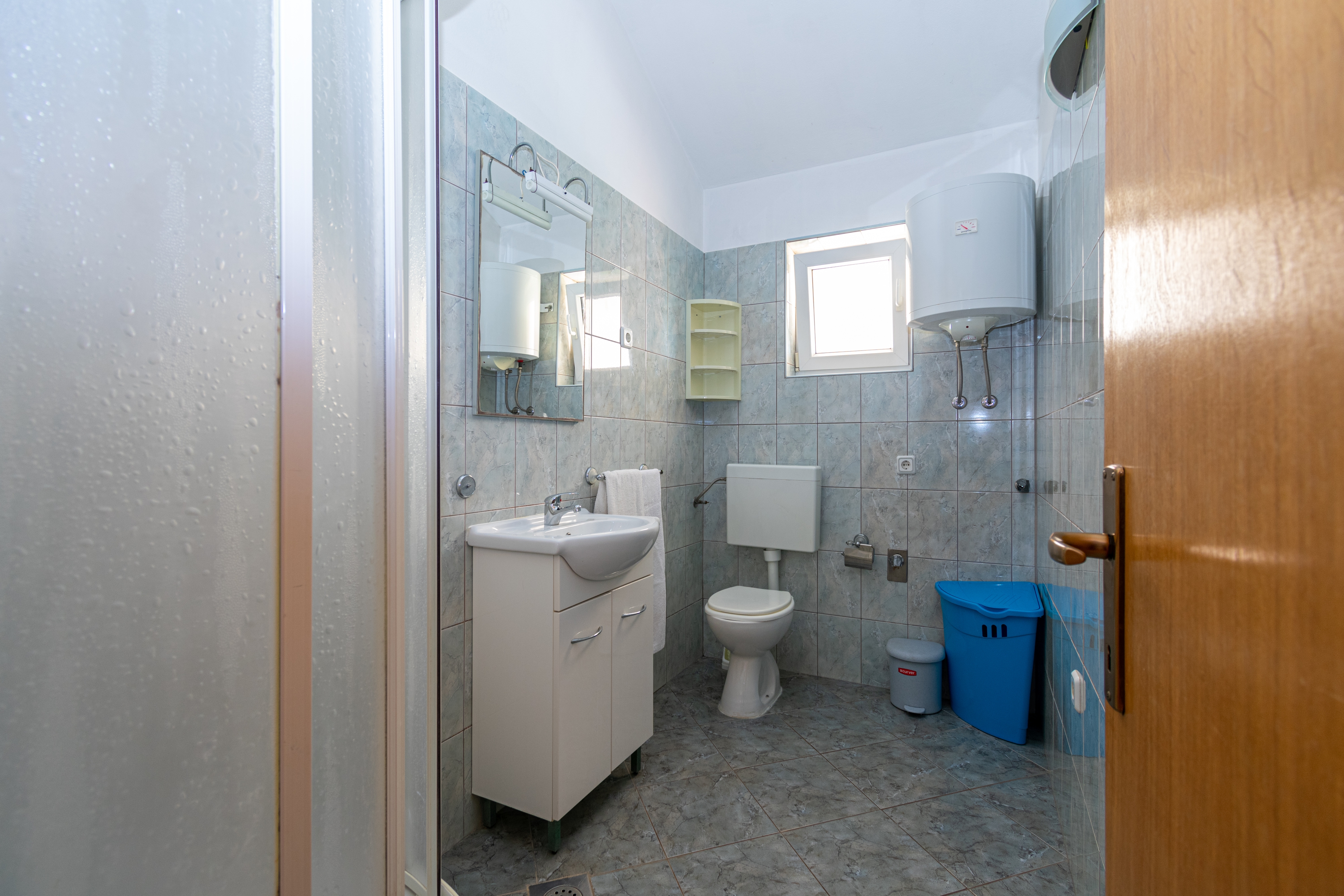 Two bedroom apartment with terrace Nin, Zadar  A-a