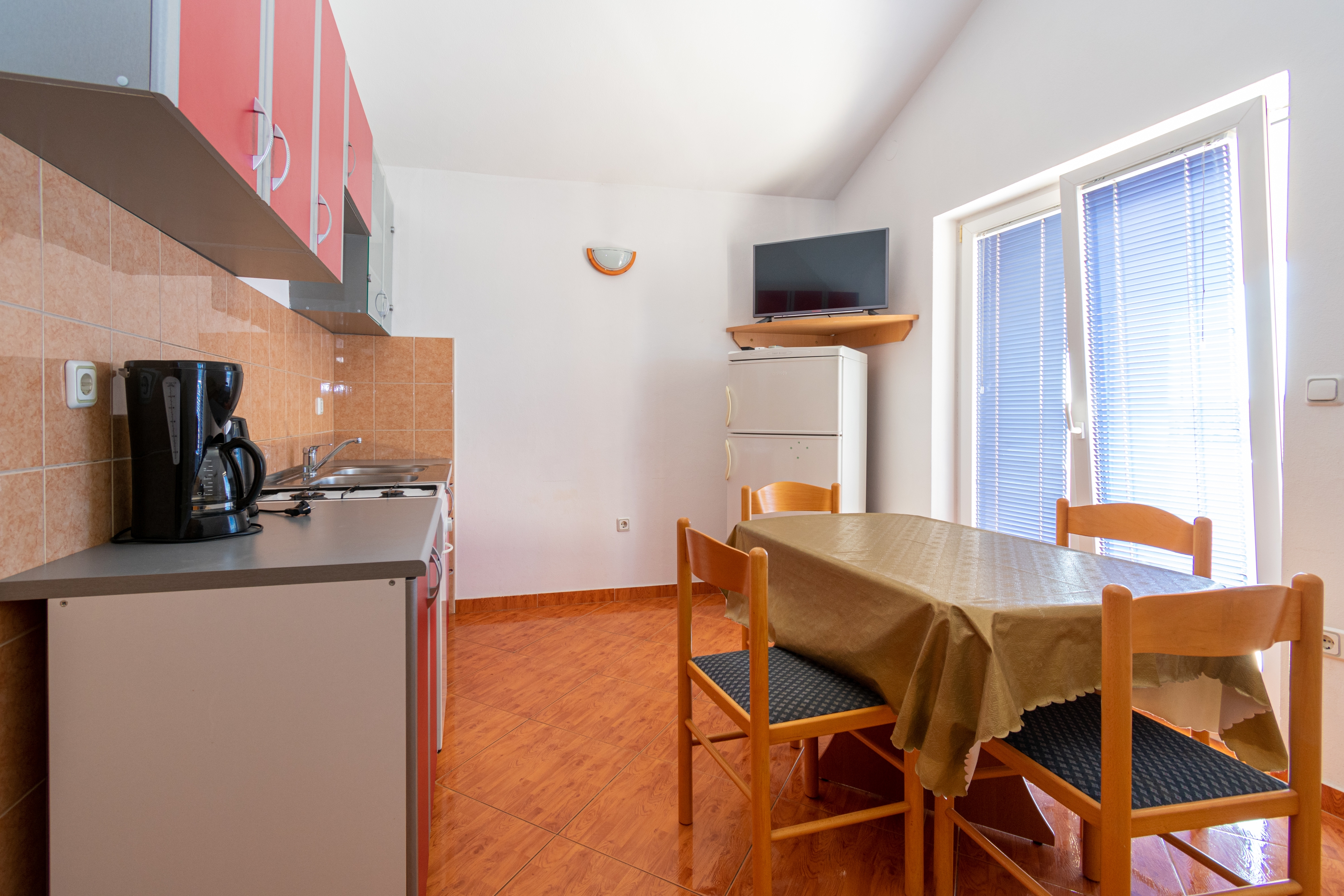 Two bedroom apartment with terrace Nin, Zadar  A-a