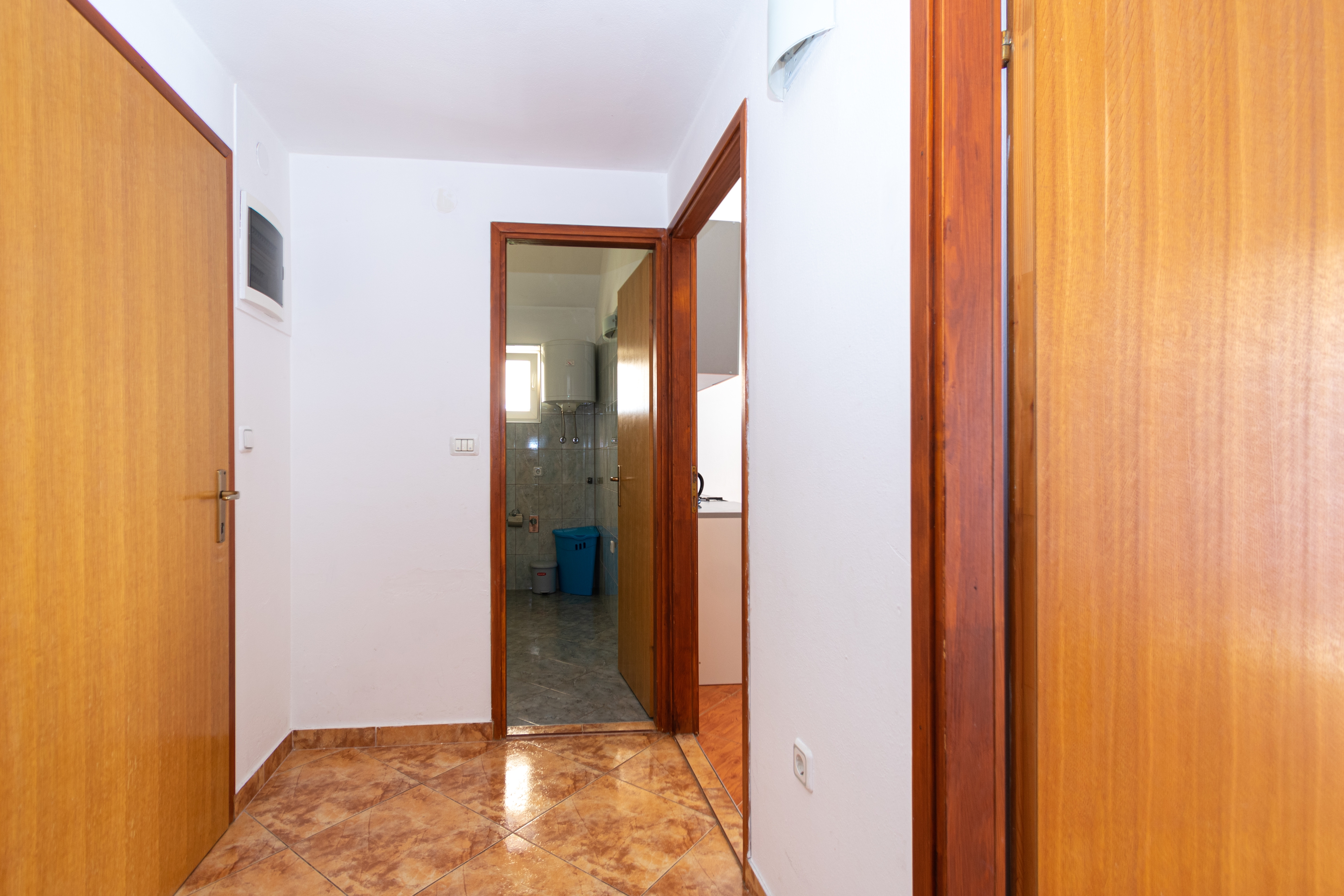 Two bedroom apartment with terrace Nin, Zadar  A-a