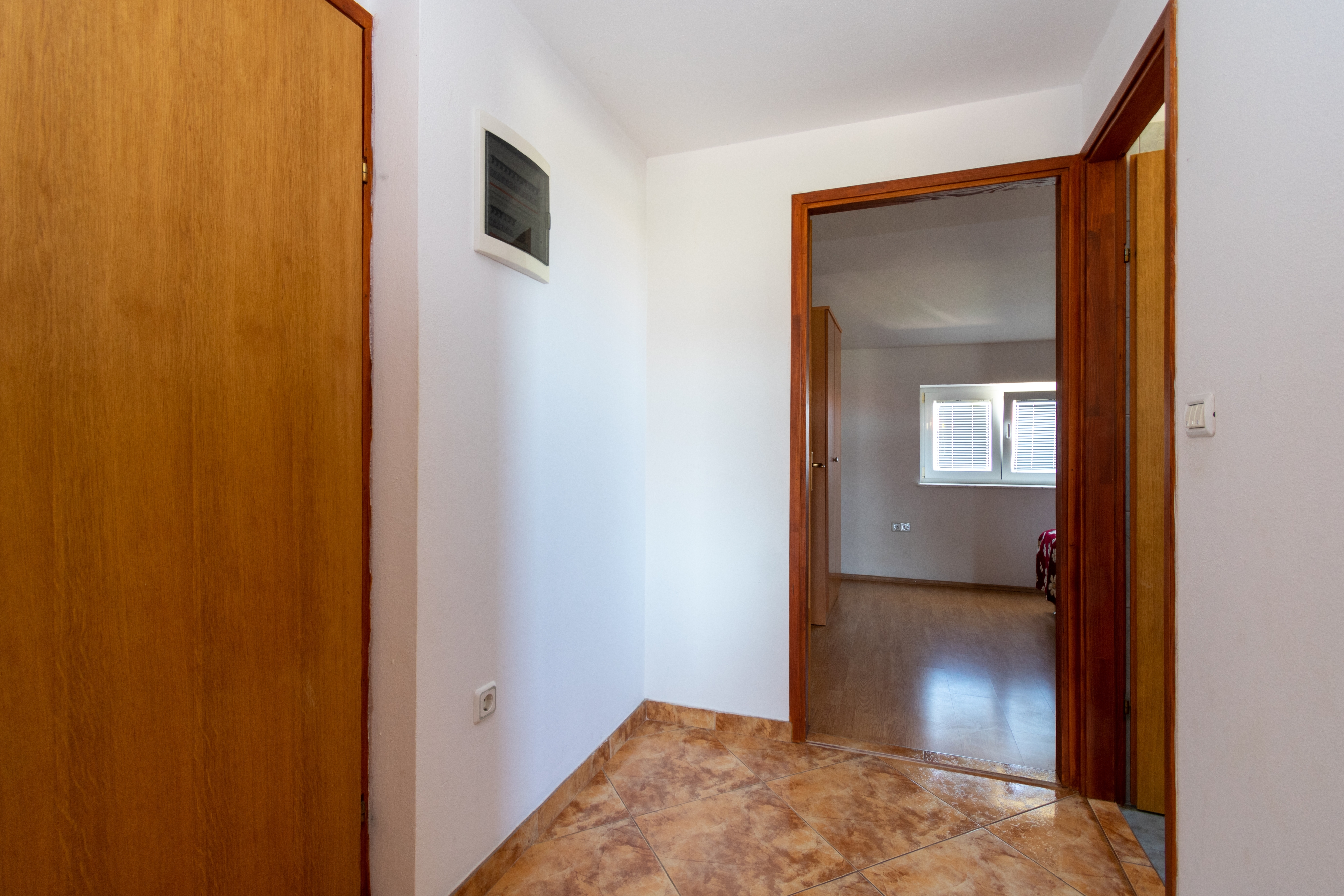 One bedroom apartment with balcony Nin, Zadar  A-b