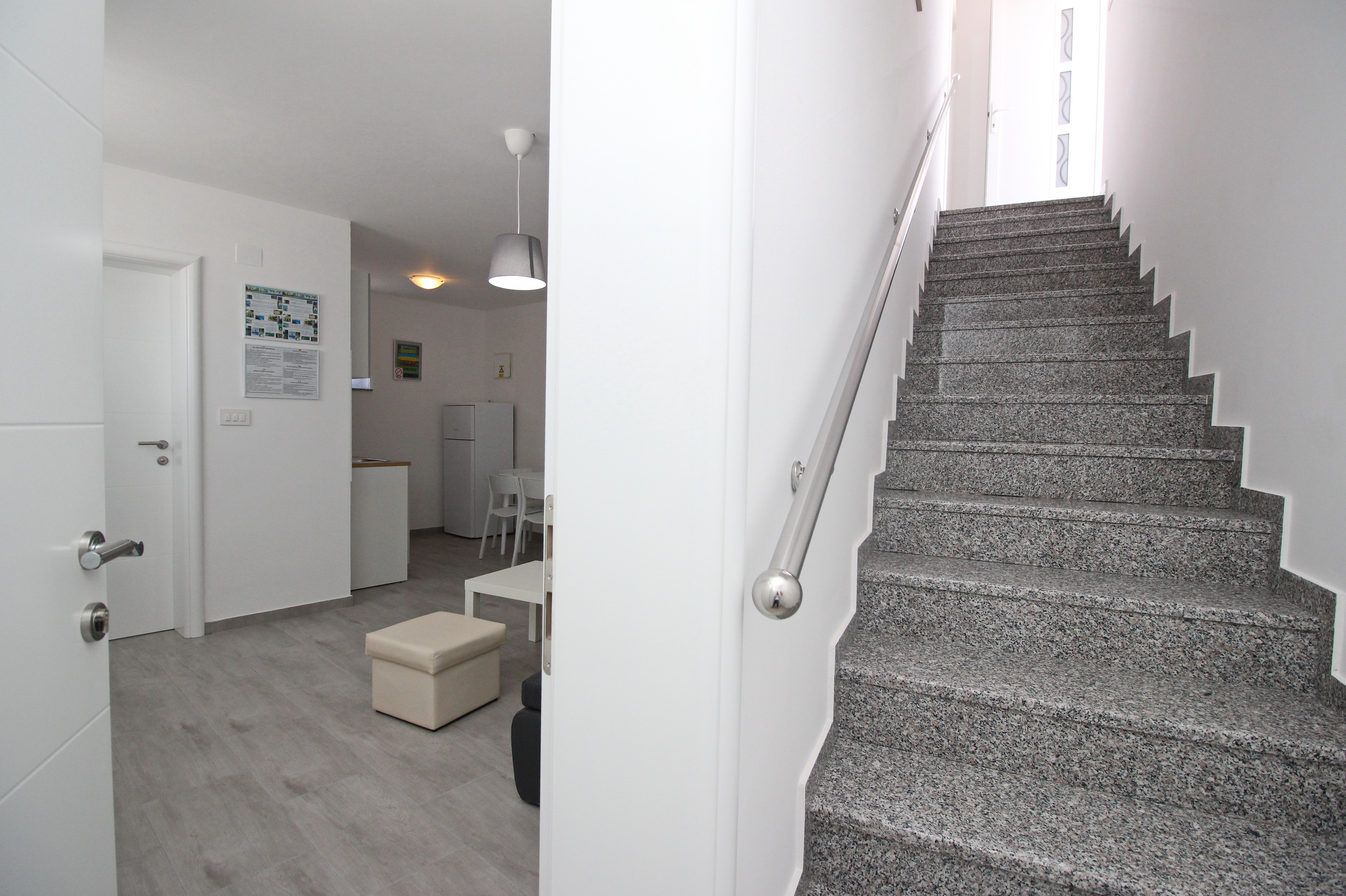 One bedroom apartment with terrace Baška, Krk  A-c