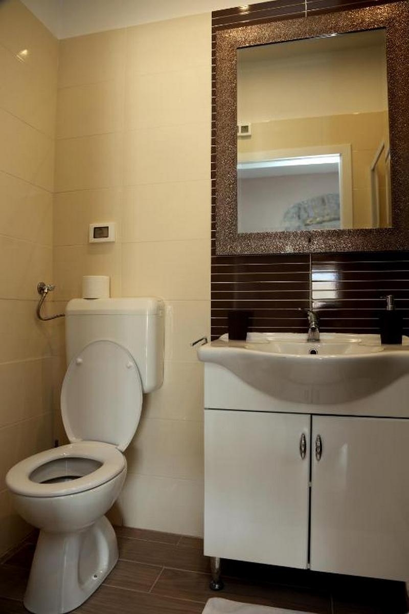 Two bedroom apartment with terrace Pula  A-a