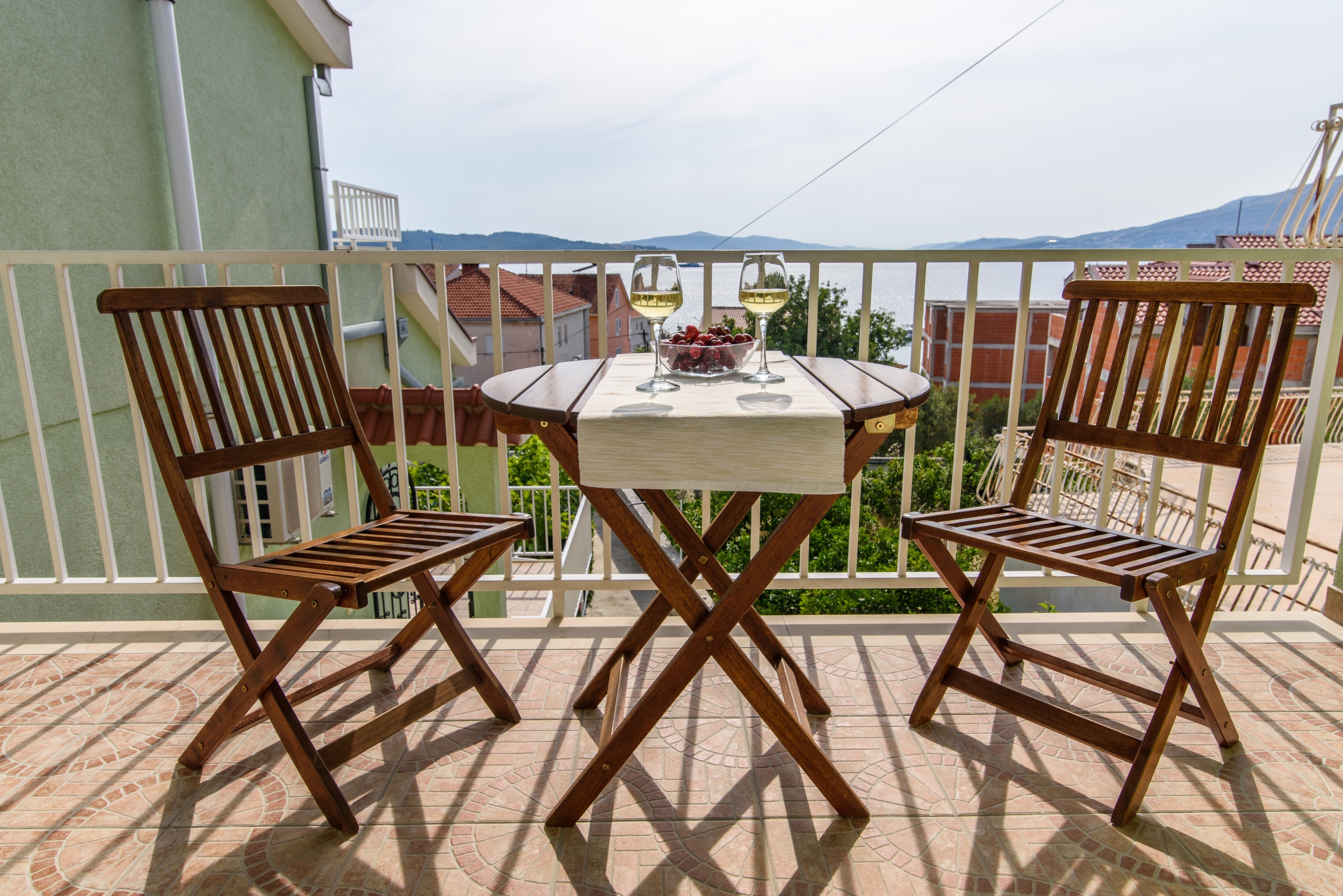One bedroom apartment with balcony and sea view Okrug Gornji, Čiovo  A-c