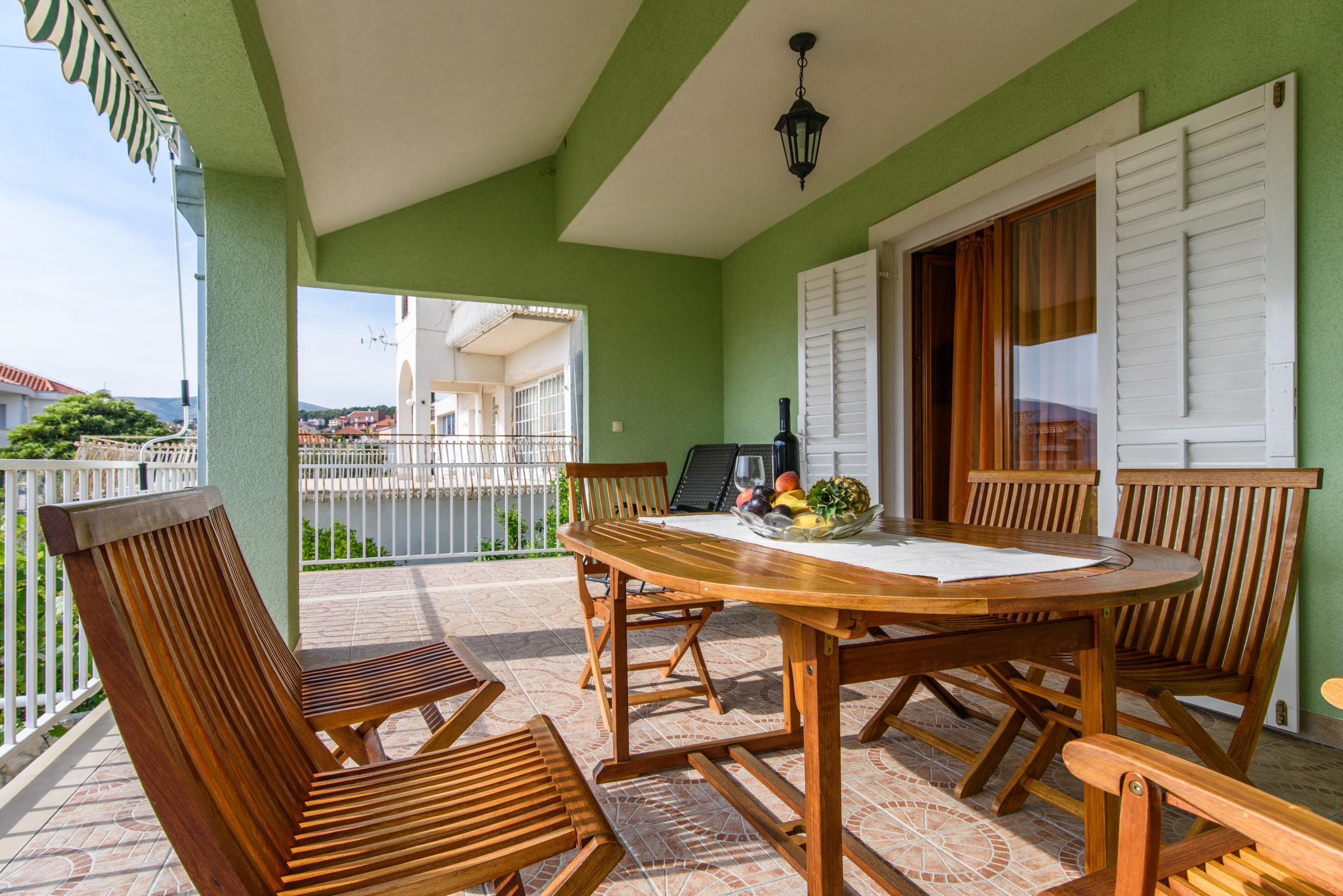 Two bedroom apartment with terrace and sea view Okrug Gornji, Čiovo  A-d