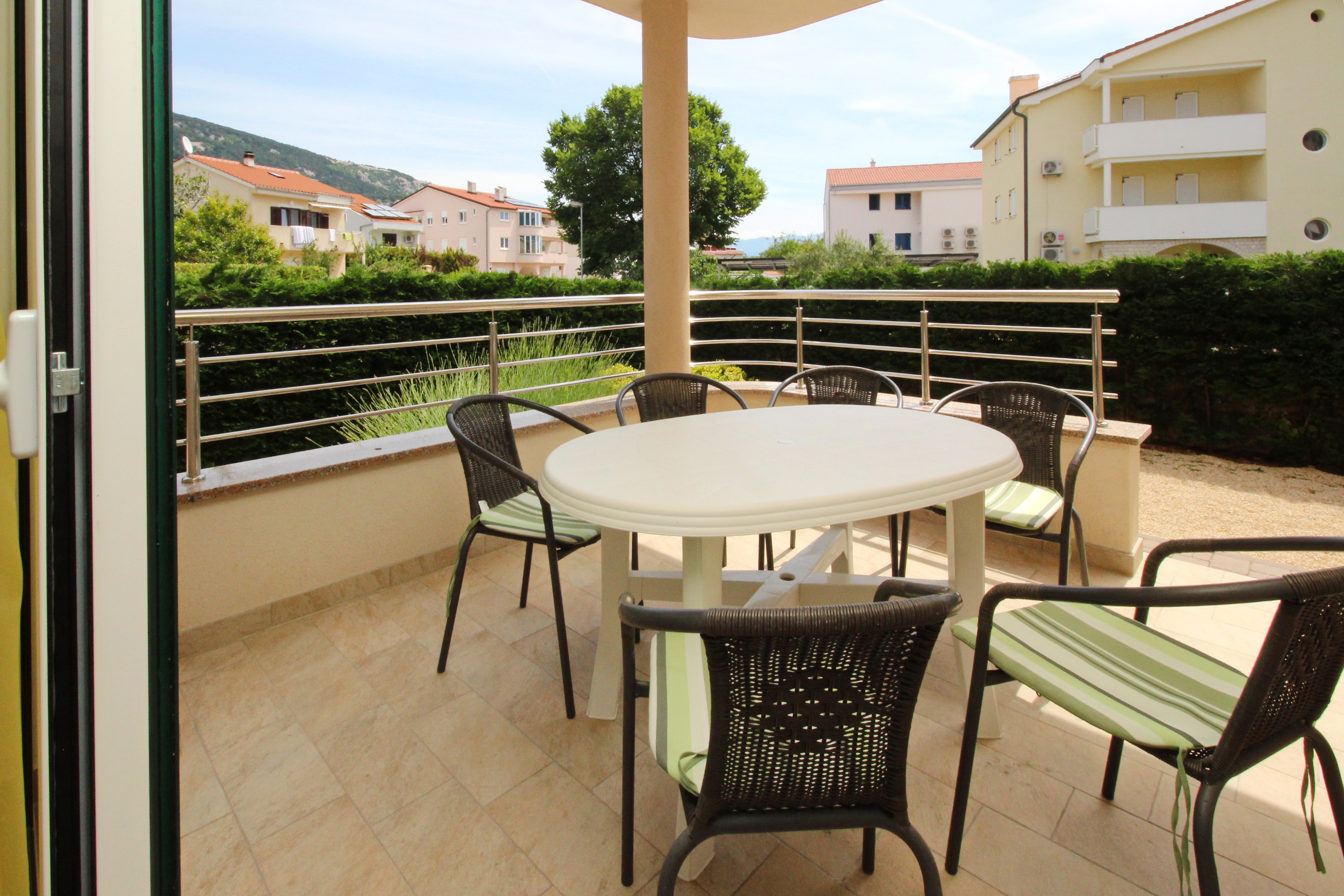 Two bedroom apartment with terrace Baška, Krk  A-a