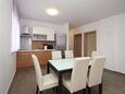 Baška, Столовая в размещении типа apartment, Домашние животные допускаются и WiFi.