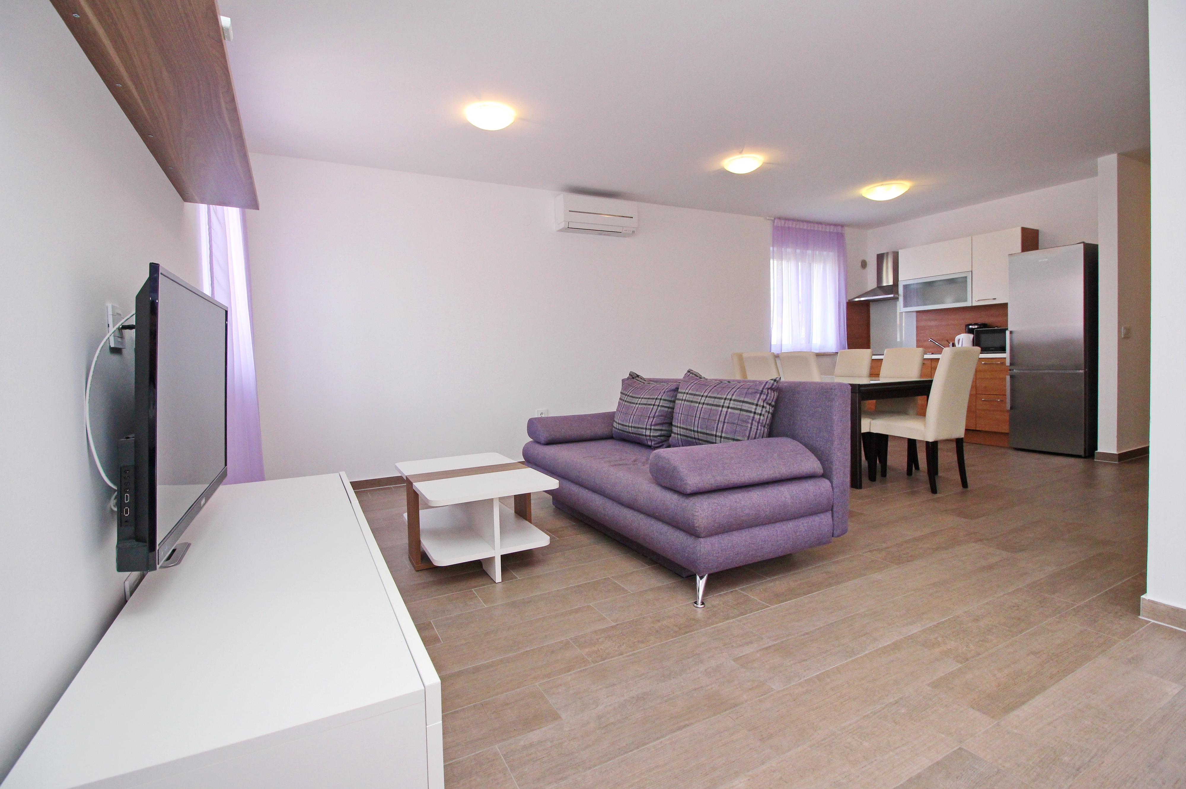Dvosobni apartma S teraso Baška, Krk  A-c
